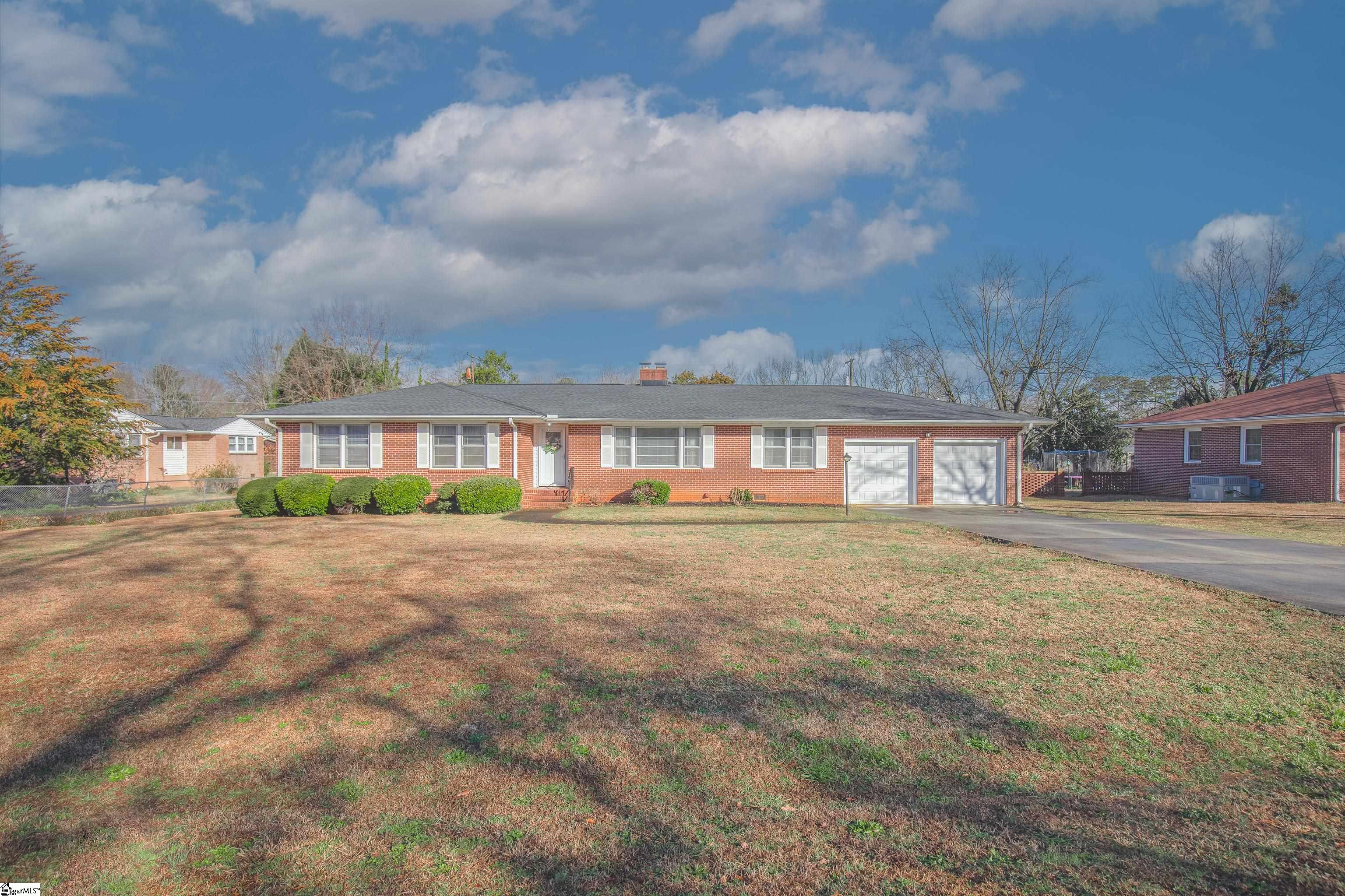 306 Jeb Stuart Avenue, Anderson SC 29625