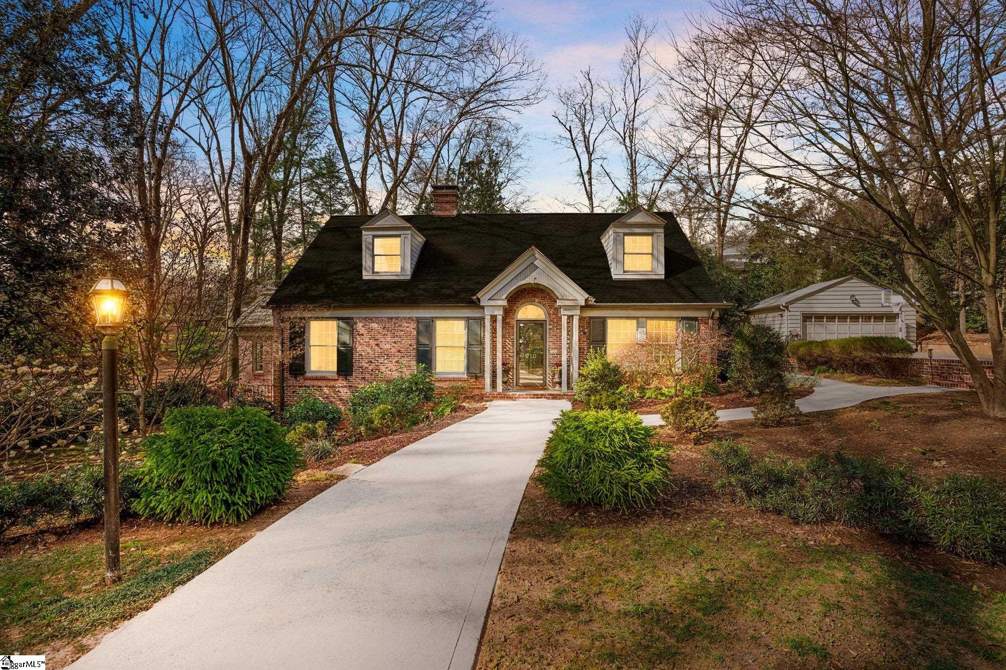 210 Pine Forest, Greenville, SC 