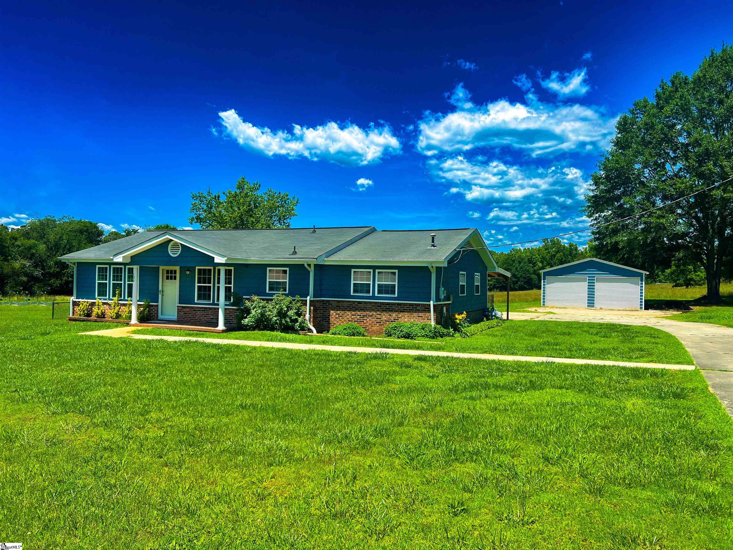 136 W Old Pendleton Road, Central SC 29630