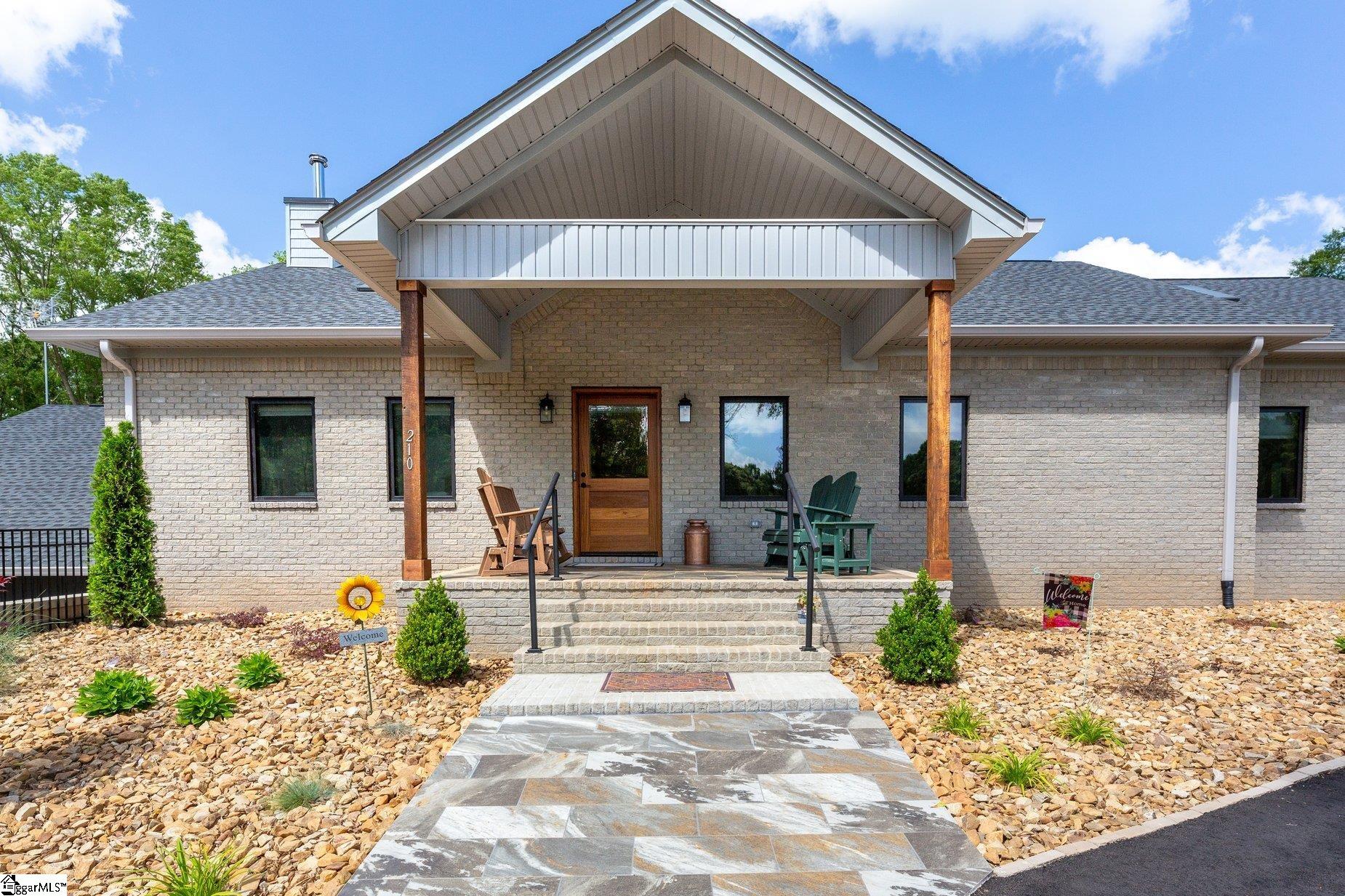 210 Berry Road, Pelzer SC 29669
