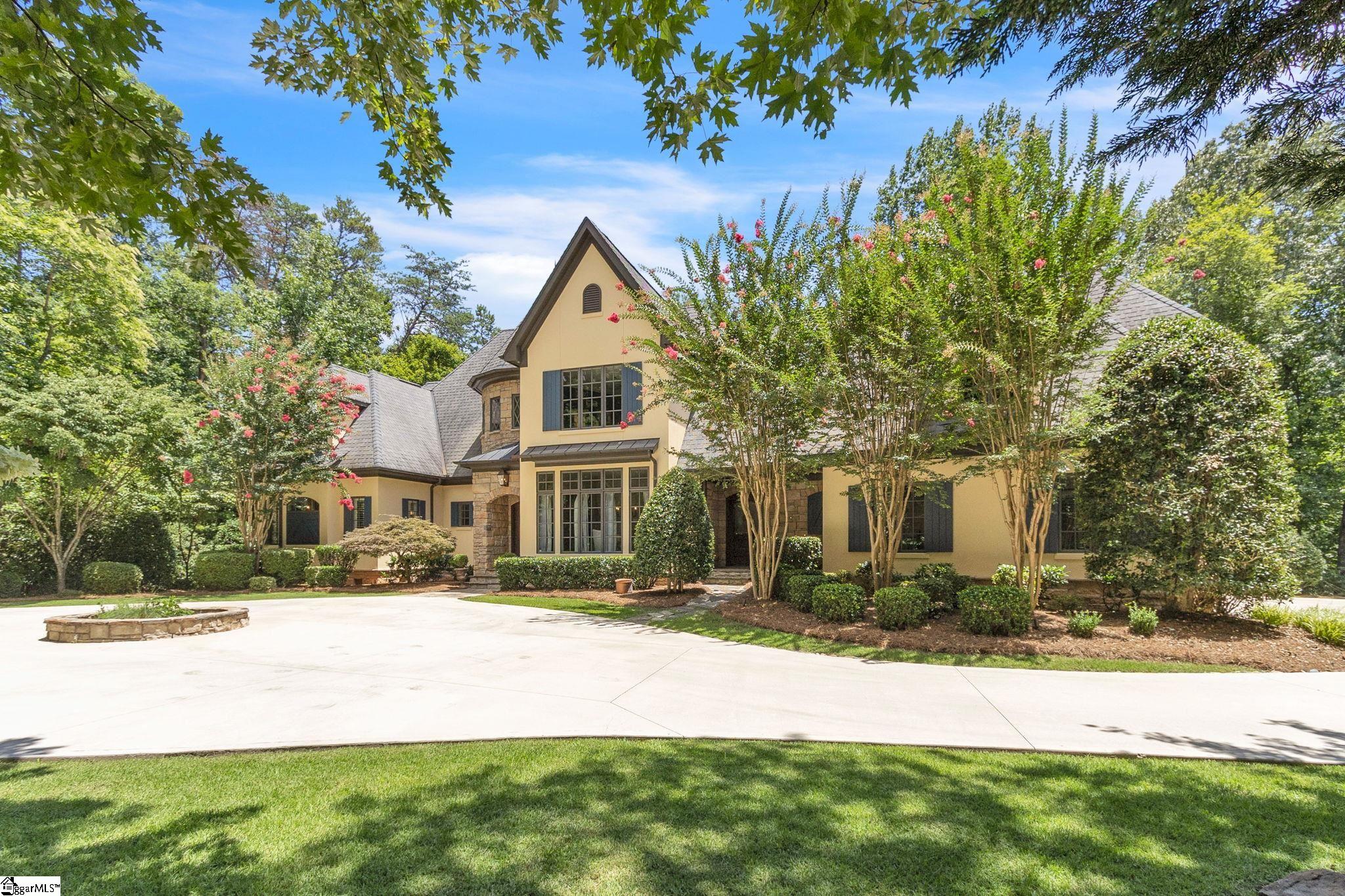 listing main picture