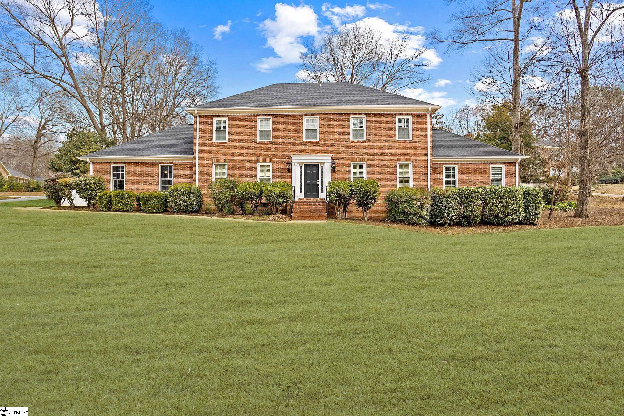 105 W Shallowstone Road, Greer SC 29650