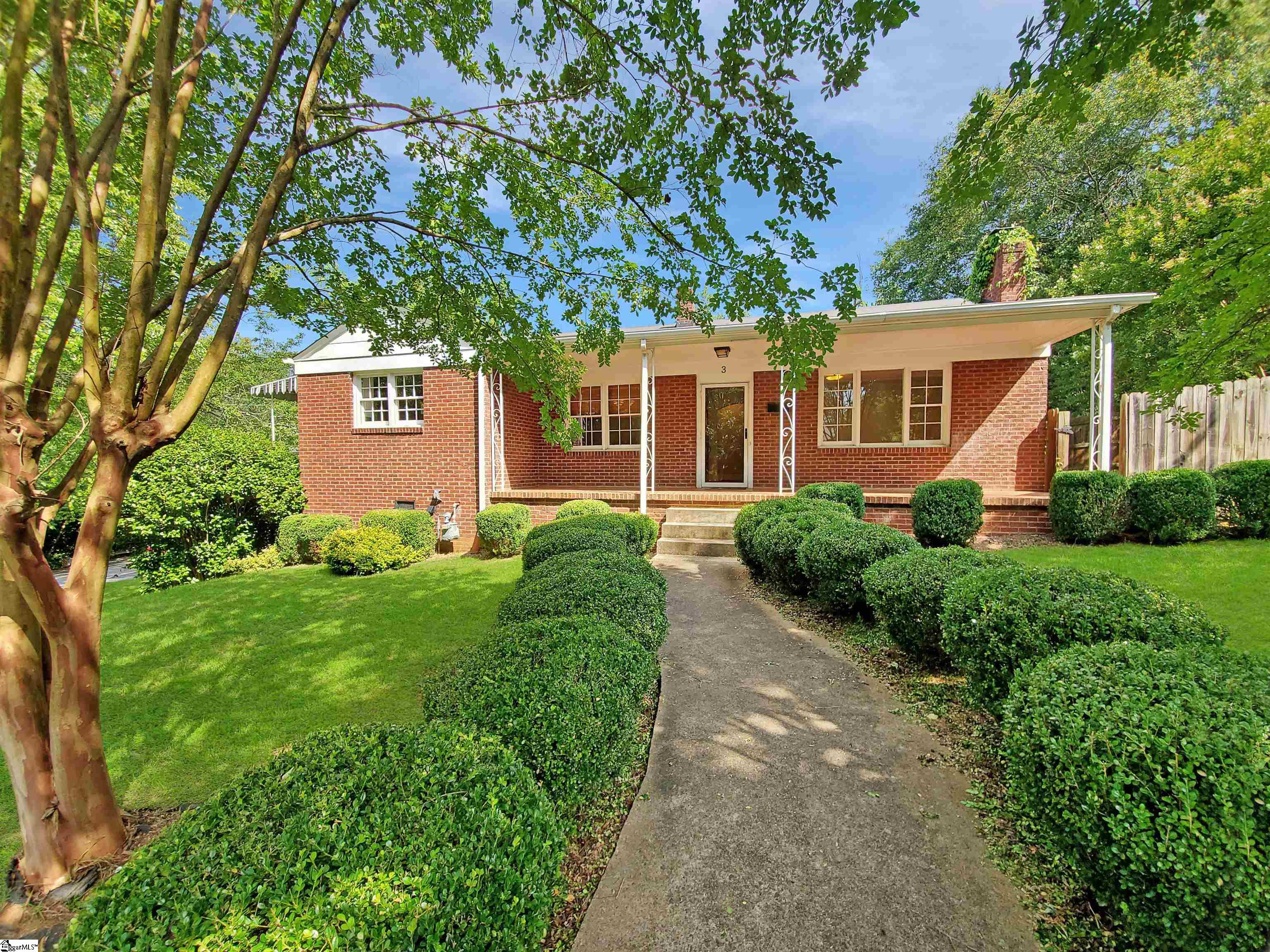 3 Ridgecrest Drive, Greenville SC 29609