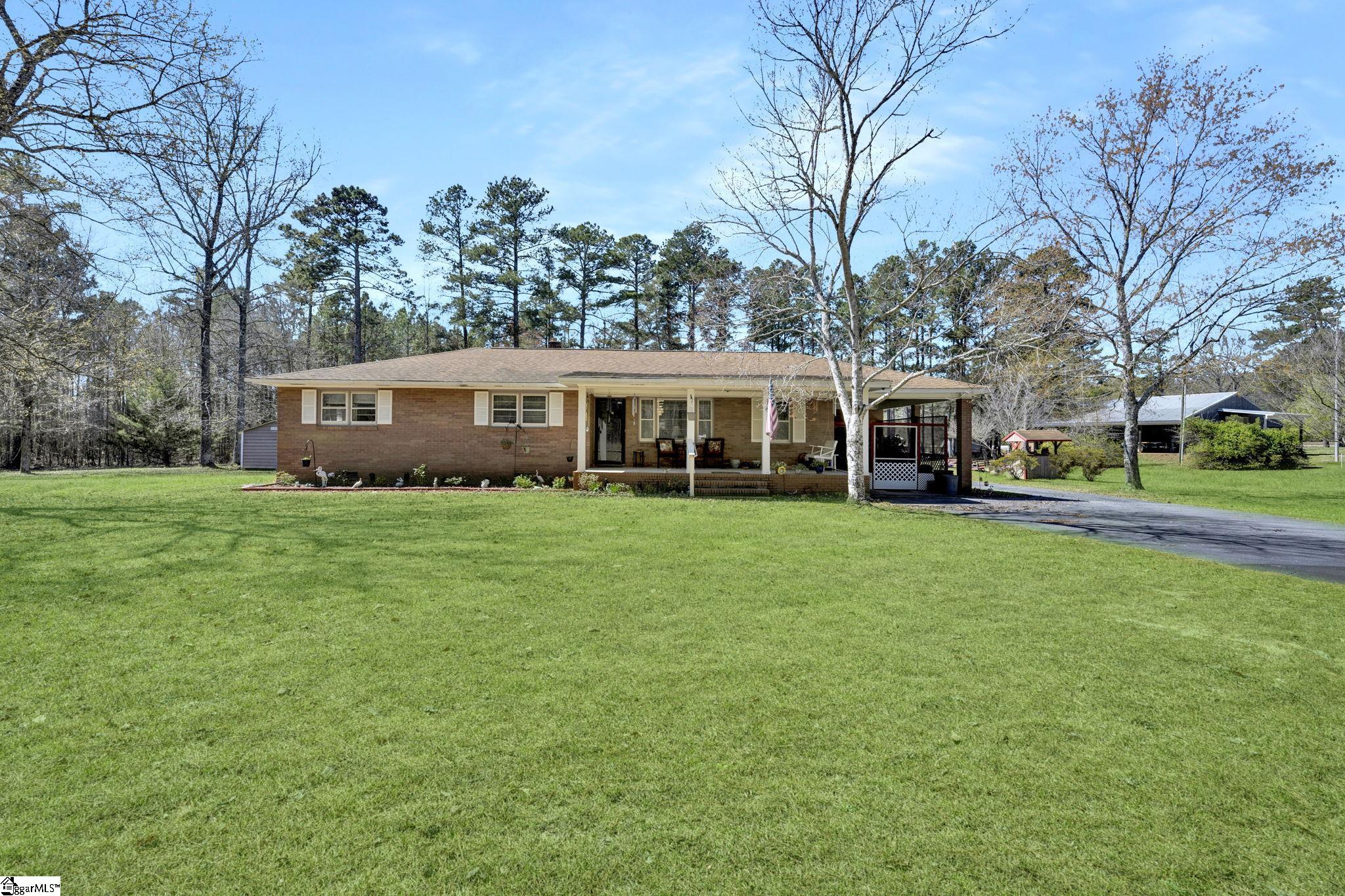 116 Bell Avenue, Clinton SC 29325