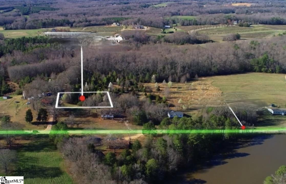 1011 Cooper Bridge Road, Woodruff SC 29388