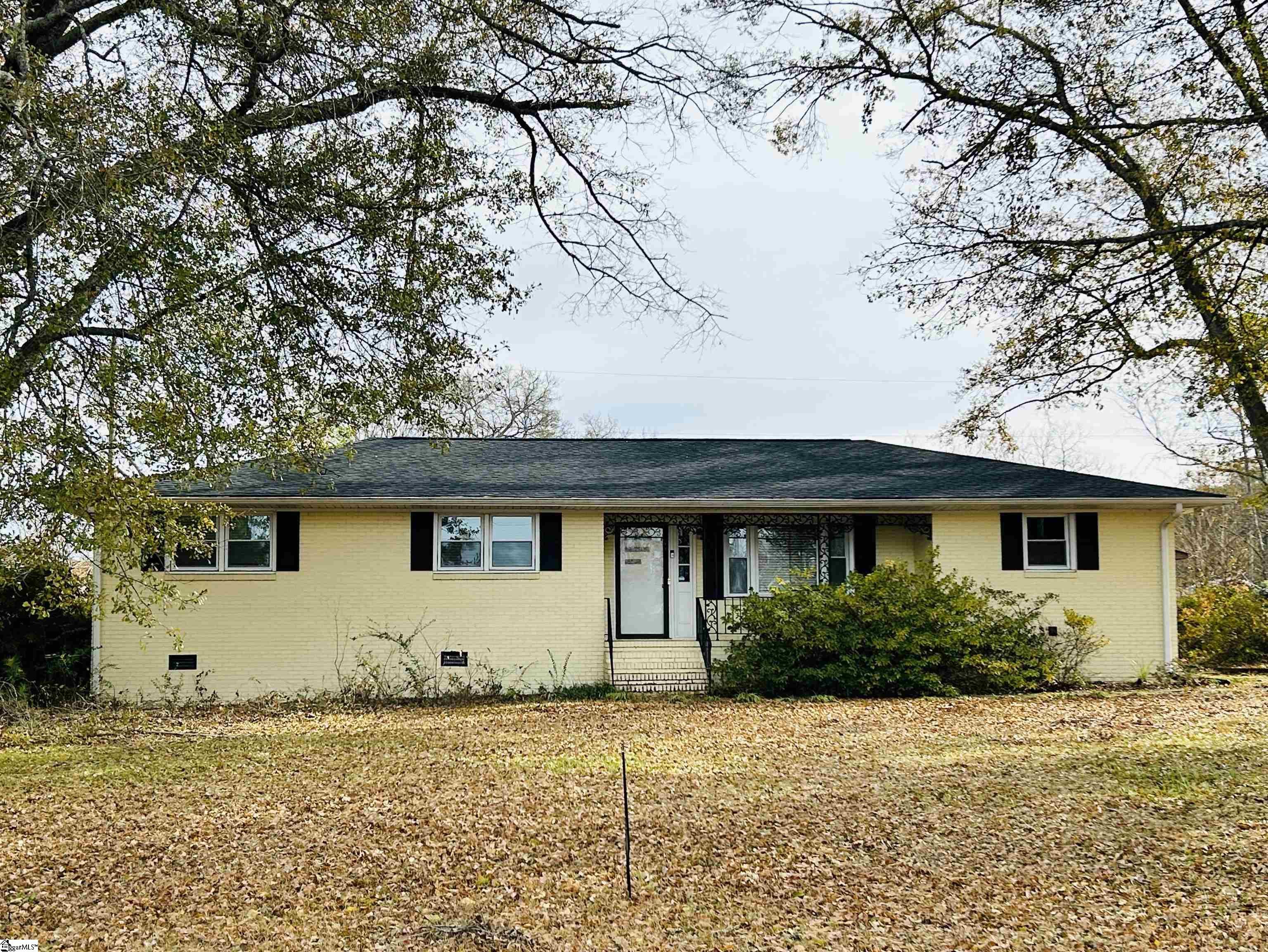 104 Woodfield Drive