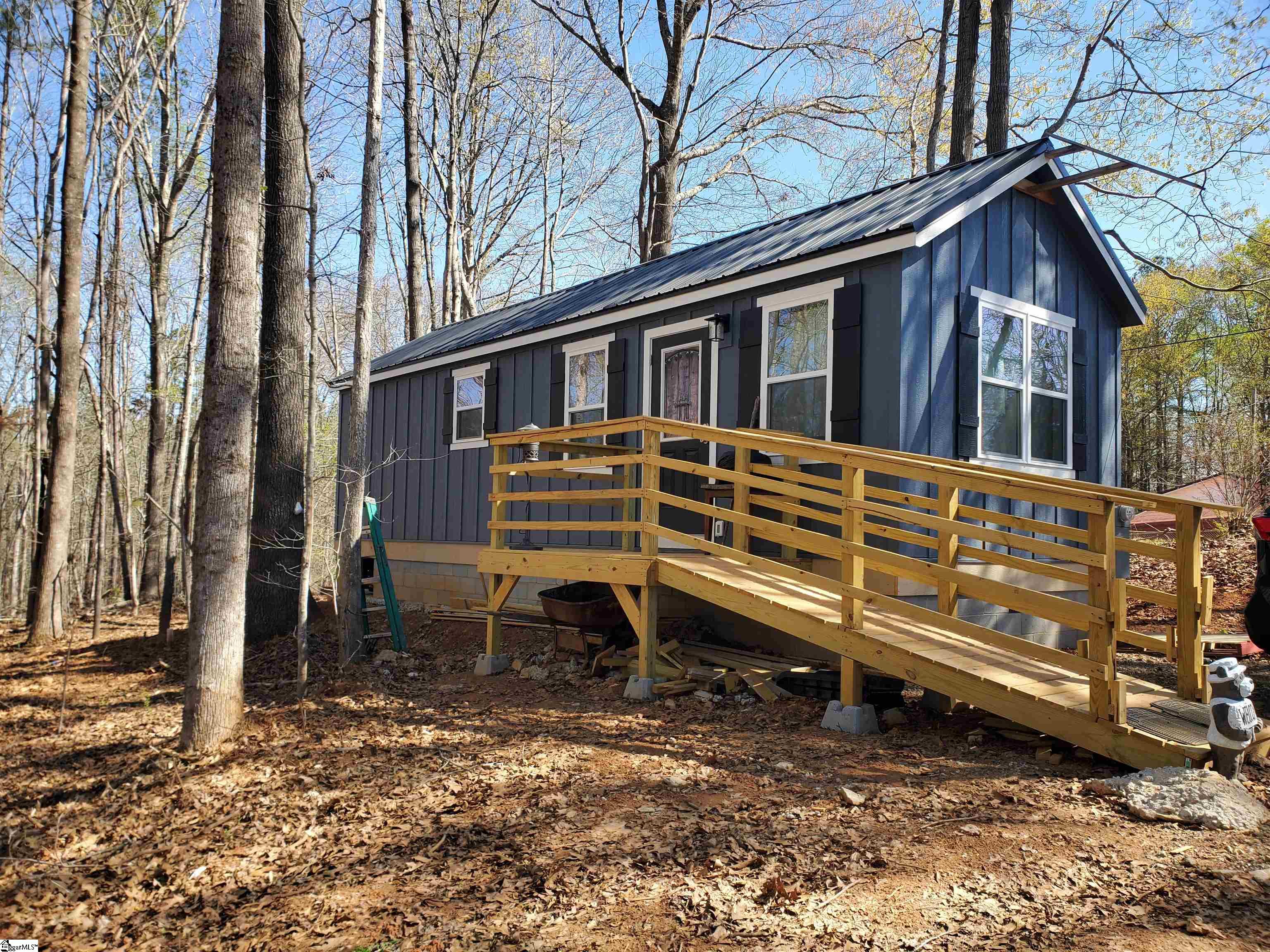 96 Oak Terrace, Laurens SC 29360
