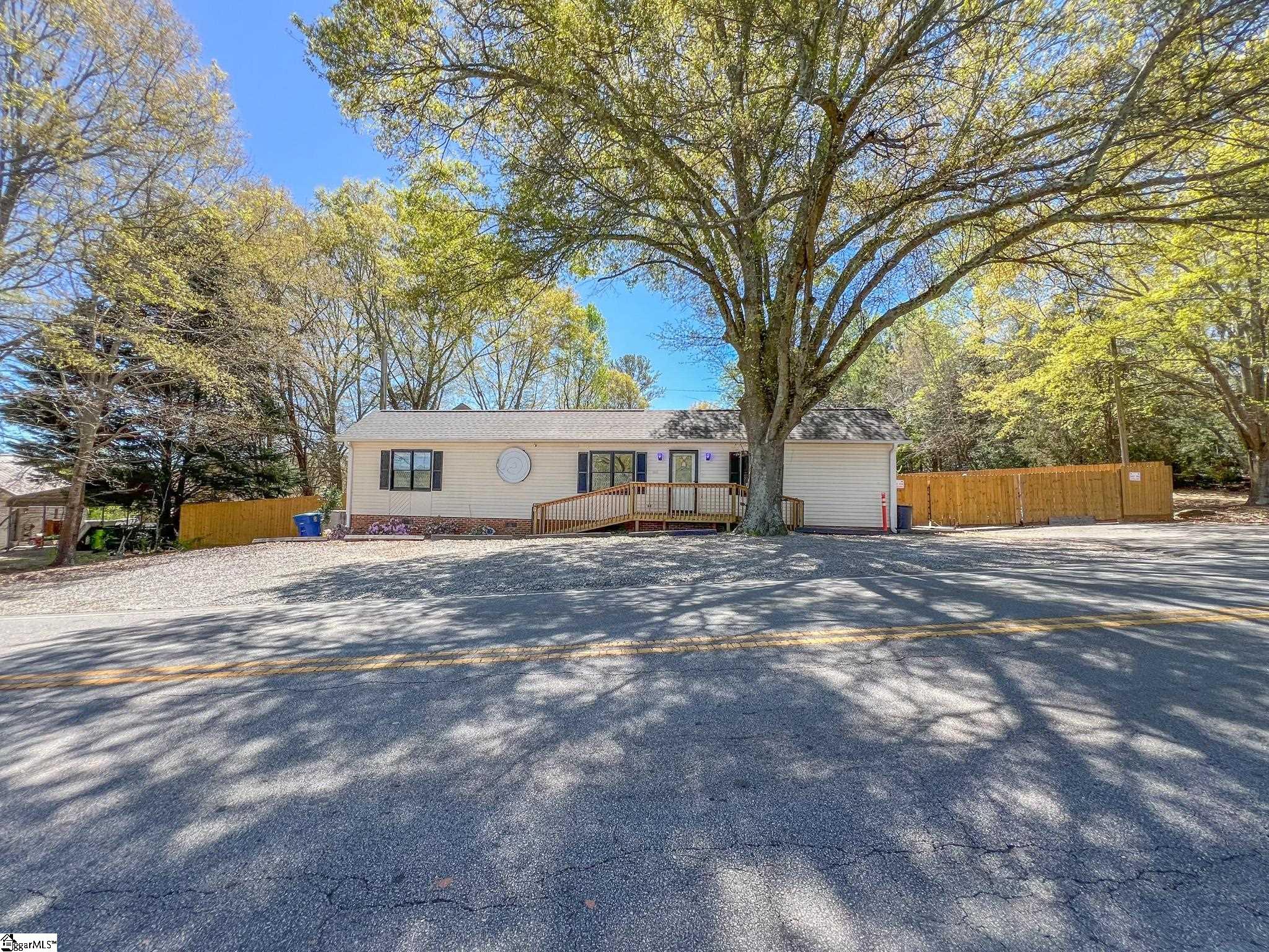 404 Sheriff Mill Road, Easley SC 29640