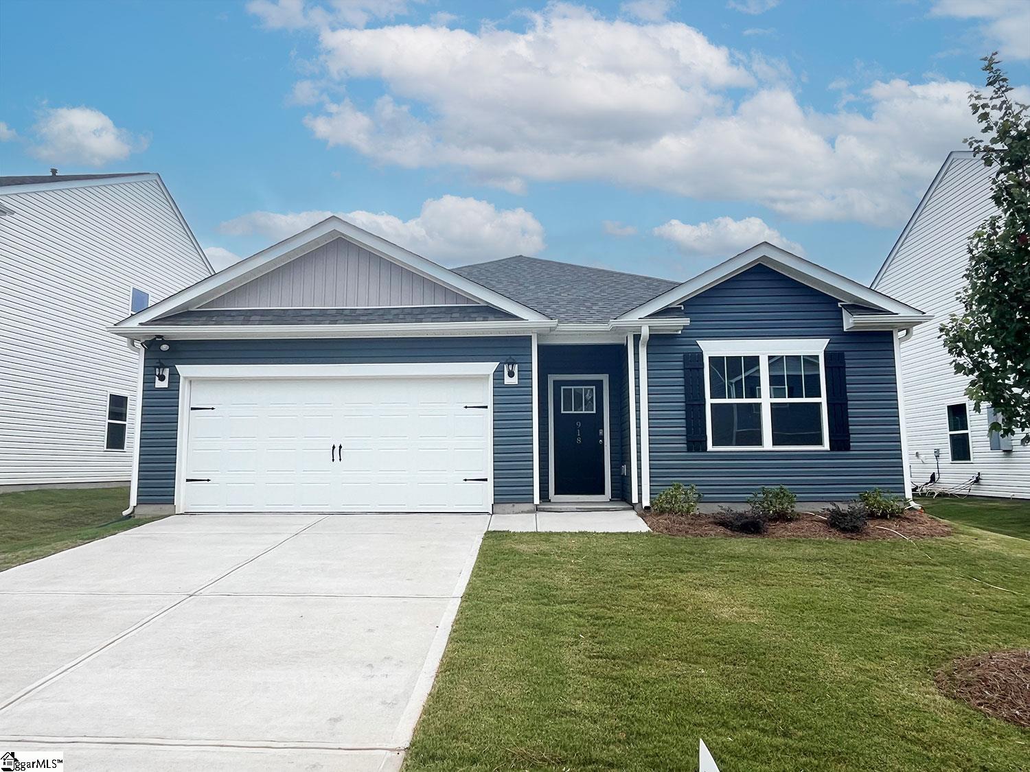 918 Pineland Drive, Woodruff SC 29388
