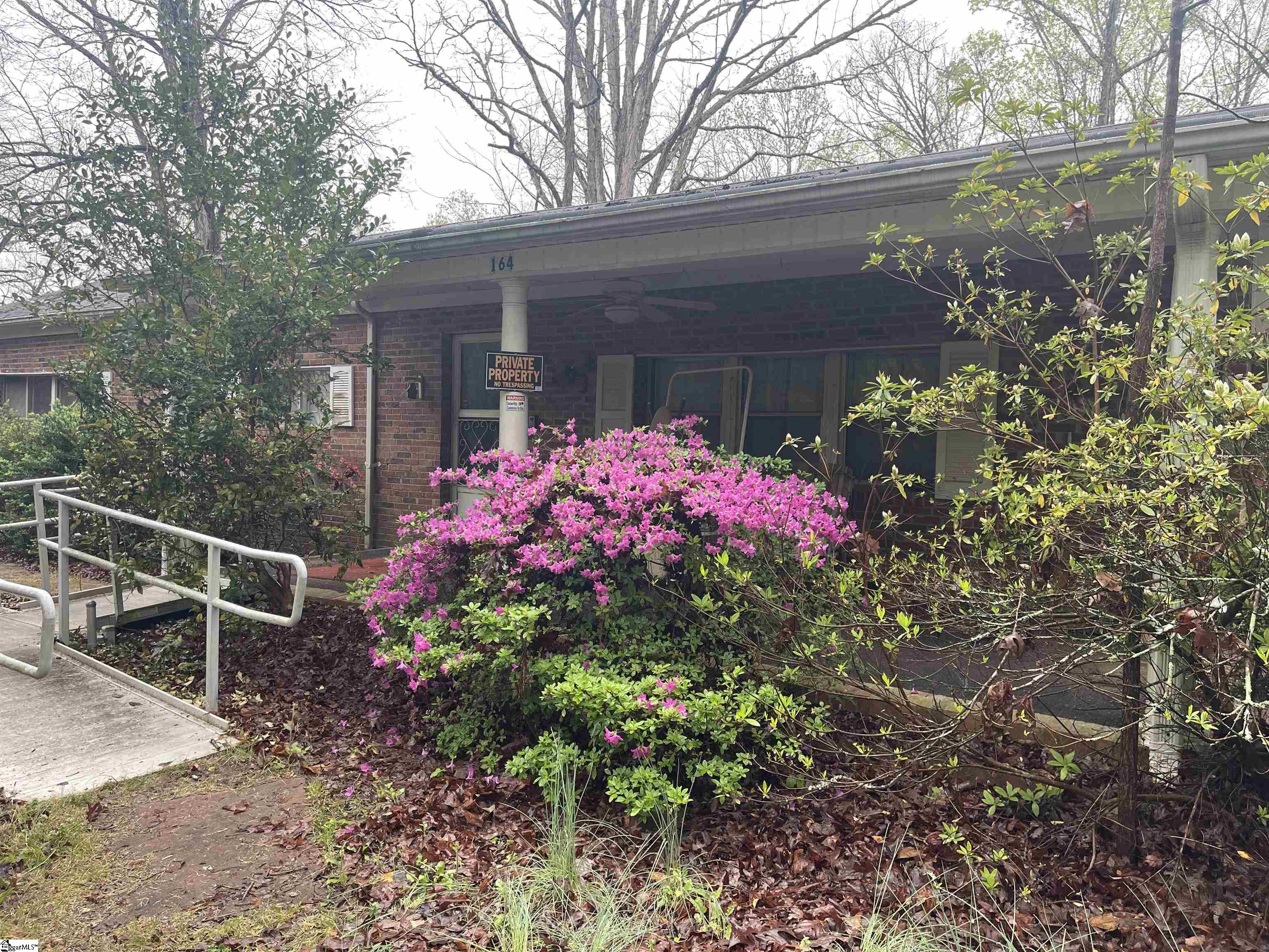 164 Wagon Ford Road, Easley SC 29640-7672