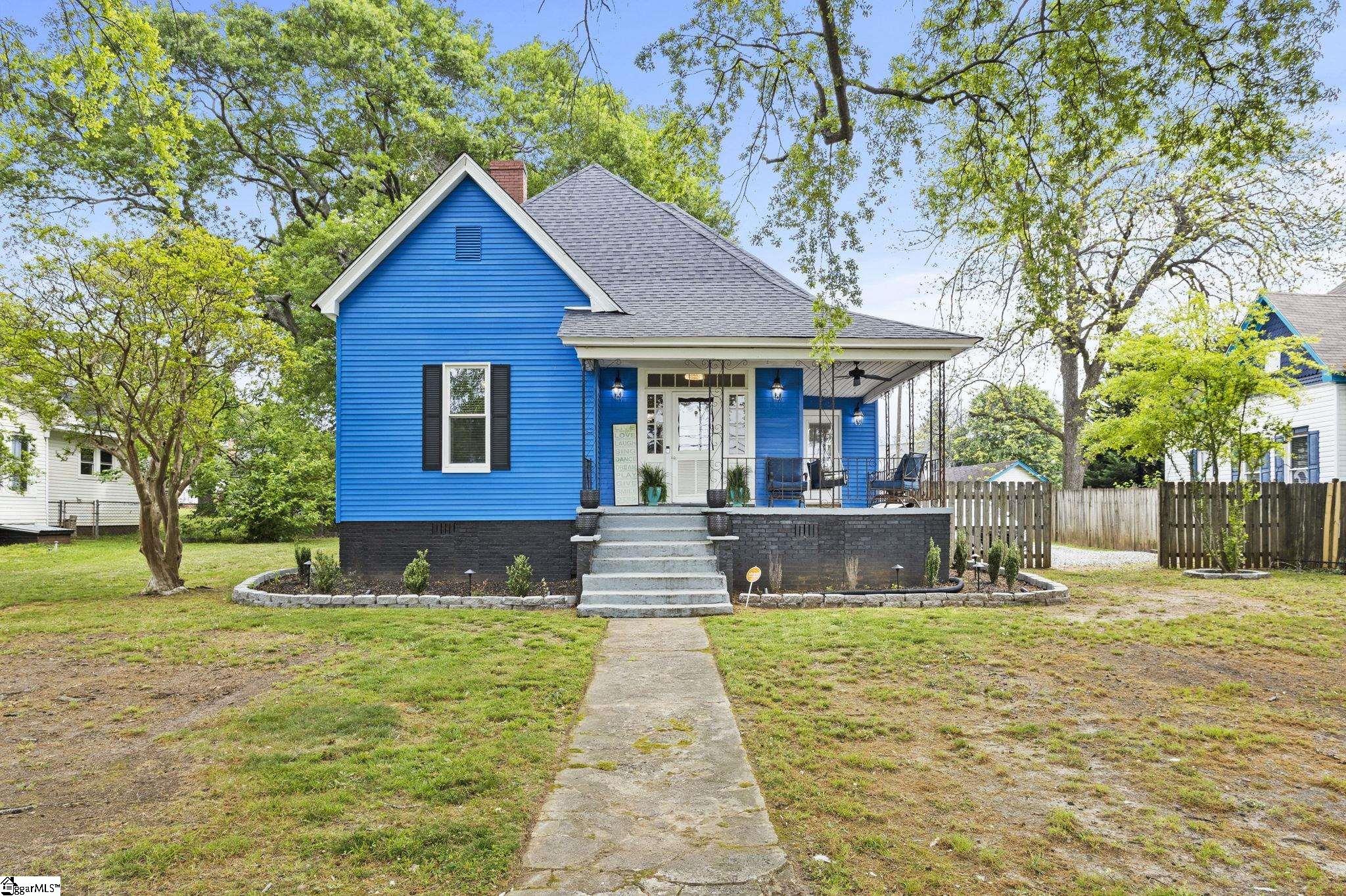 125 Victor Avenue, Greer SC 29651