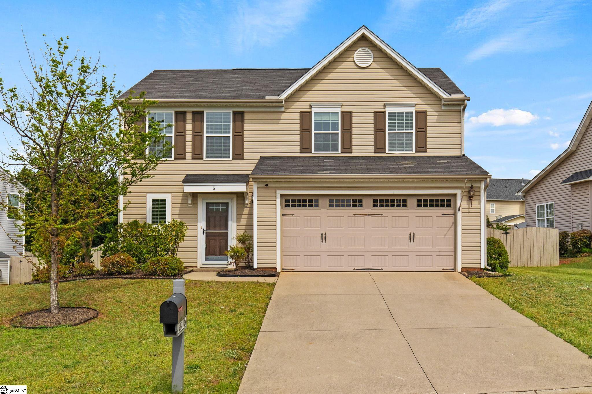 5 Young Harris Drive Simpsonville, SC 29681