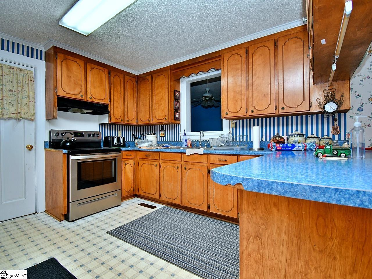427 Blalock, Joanna, South Carolina image 10