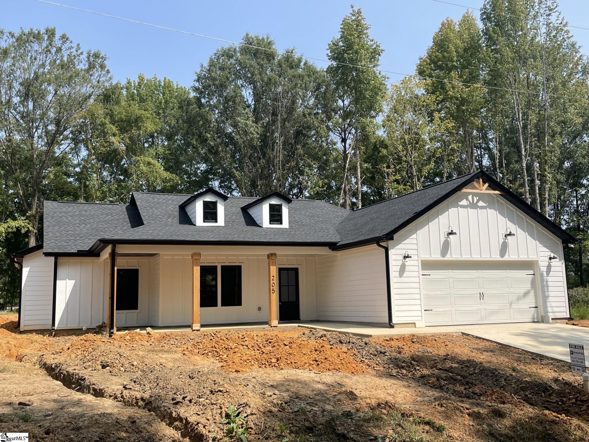 205 Mr Jim Lane Clinton, SC 29325