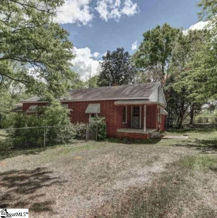 314 E Hampton Avenue, Honea Path SC 29654