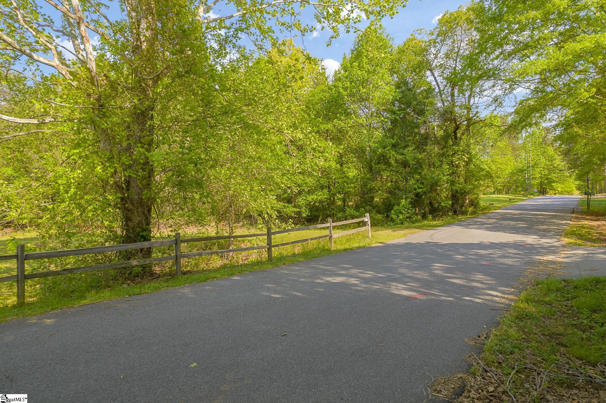 136 Englewood, Inman, South Carolina image 2