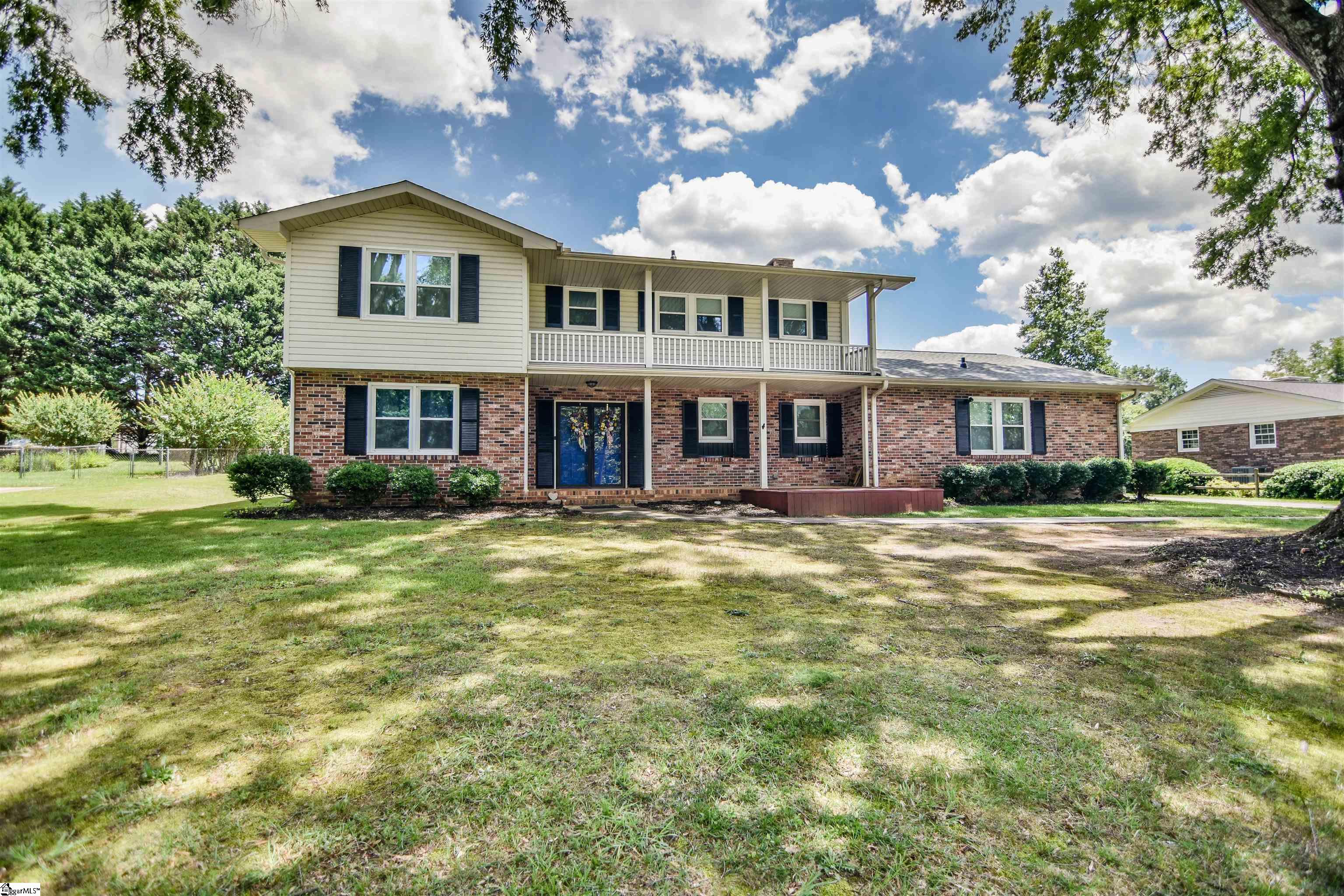 213 Devon Drive, Mauldin SC 29662