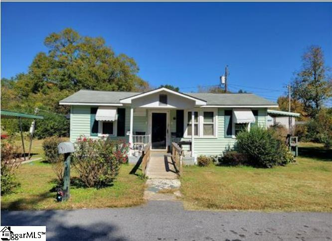 71 2nd Street, Laurens SC 29360