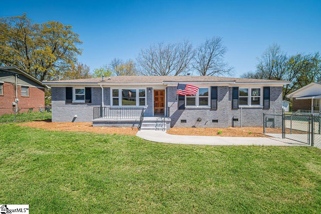 5 Monaview Street, Greenville SC 29617