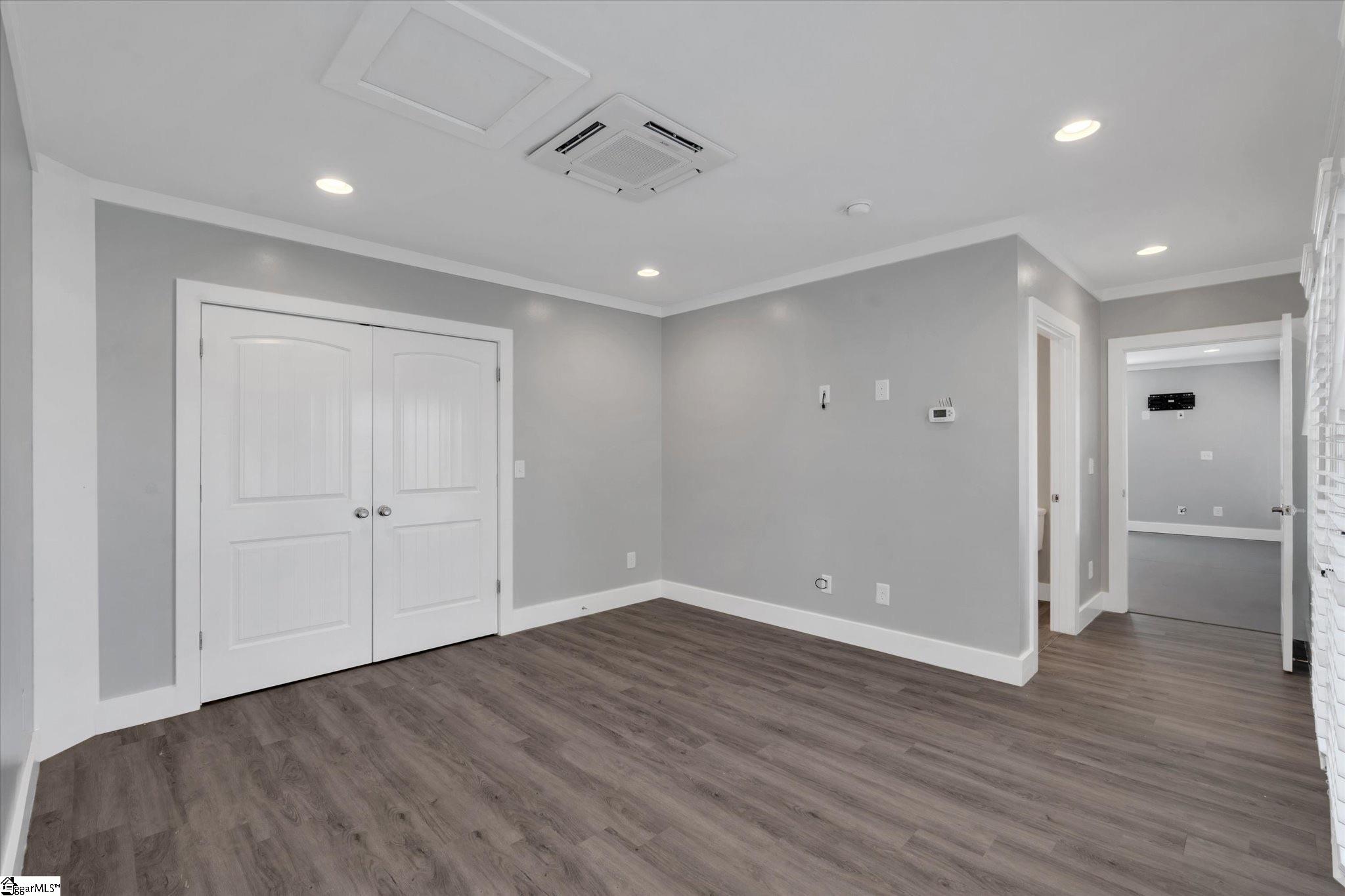 342 Camel Road