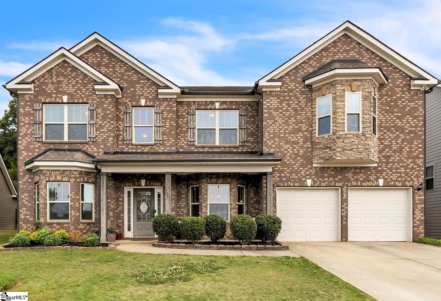 257 Delbourne Lane, Greer SC 29651