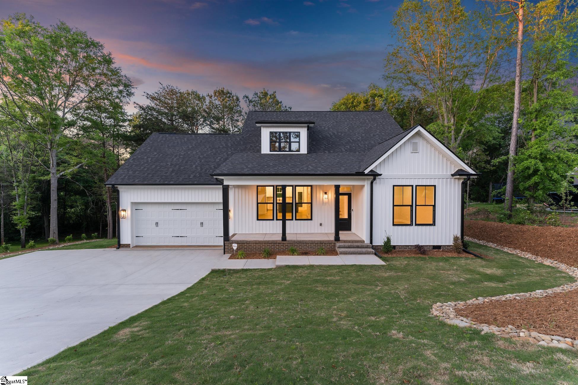 206 Lake Forest Circle Anderson, SC 29625-5629