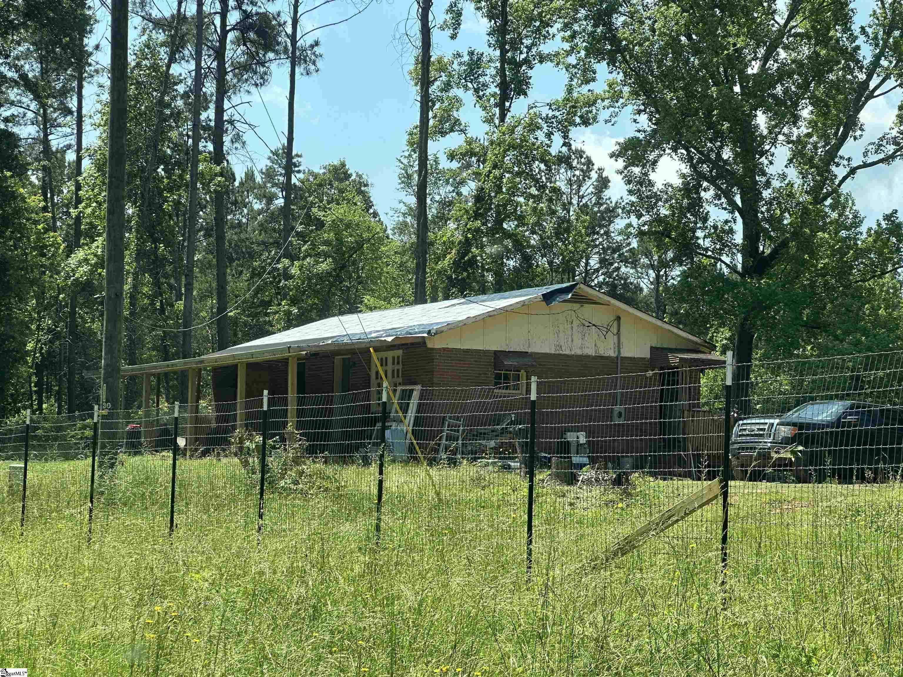 54 Free Bridge Road, Ware Shoals SC 29692