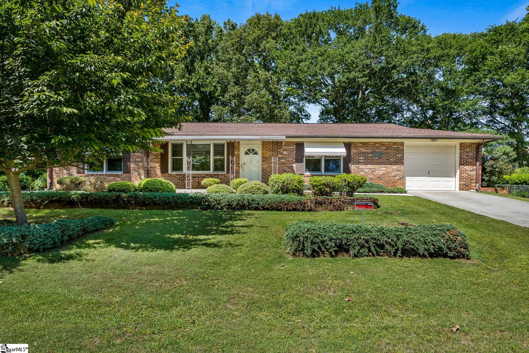 105 Hillcrest Drive, Williamston SC 29697
