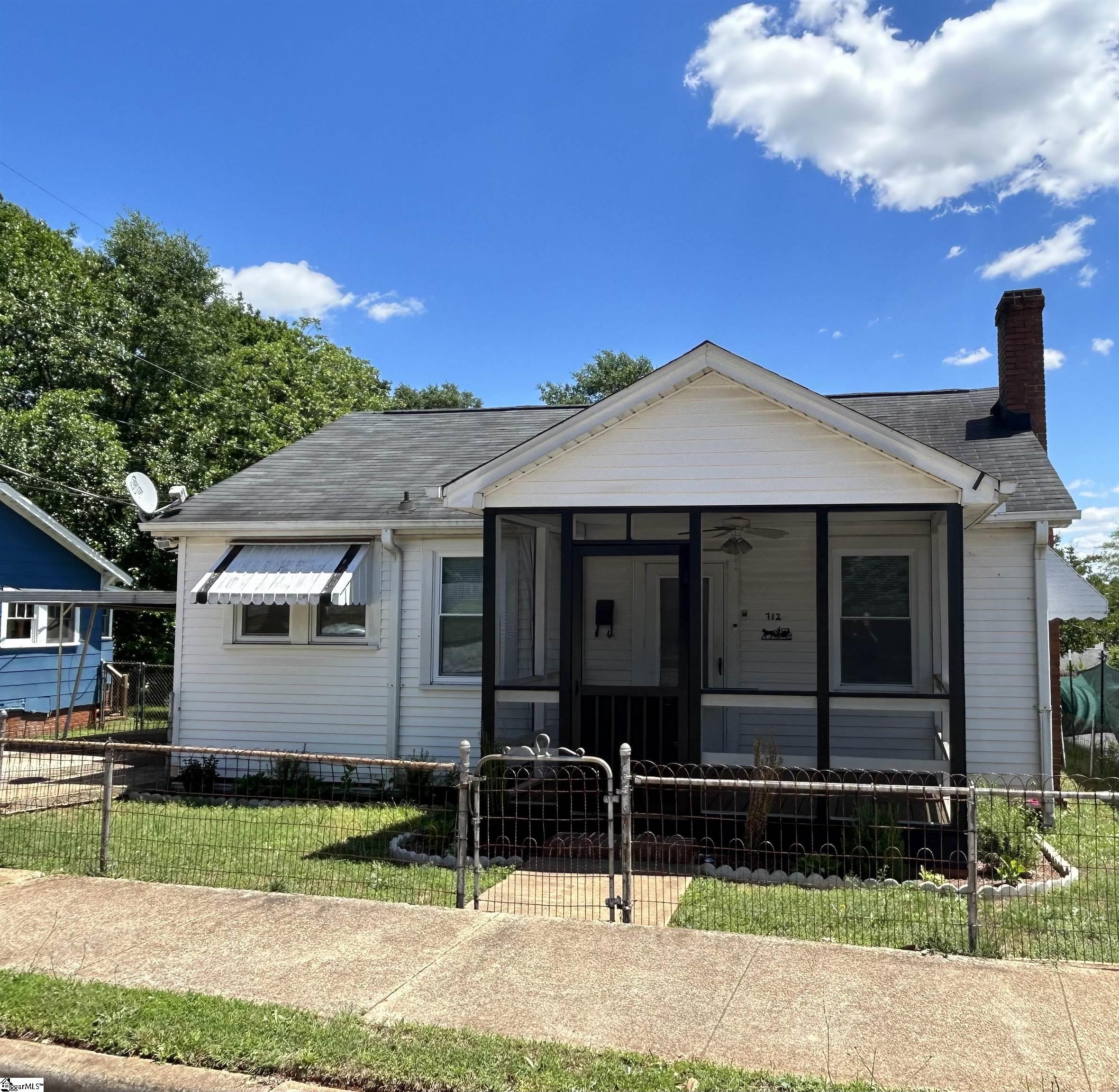 712 Perry Road, Greenville SC 29609-3530