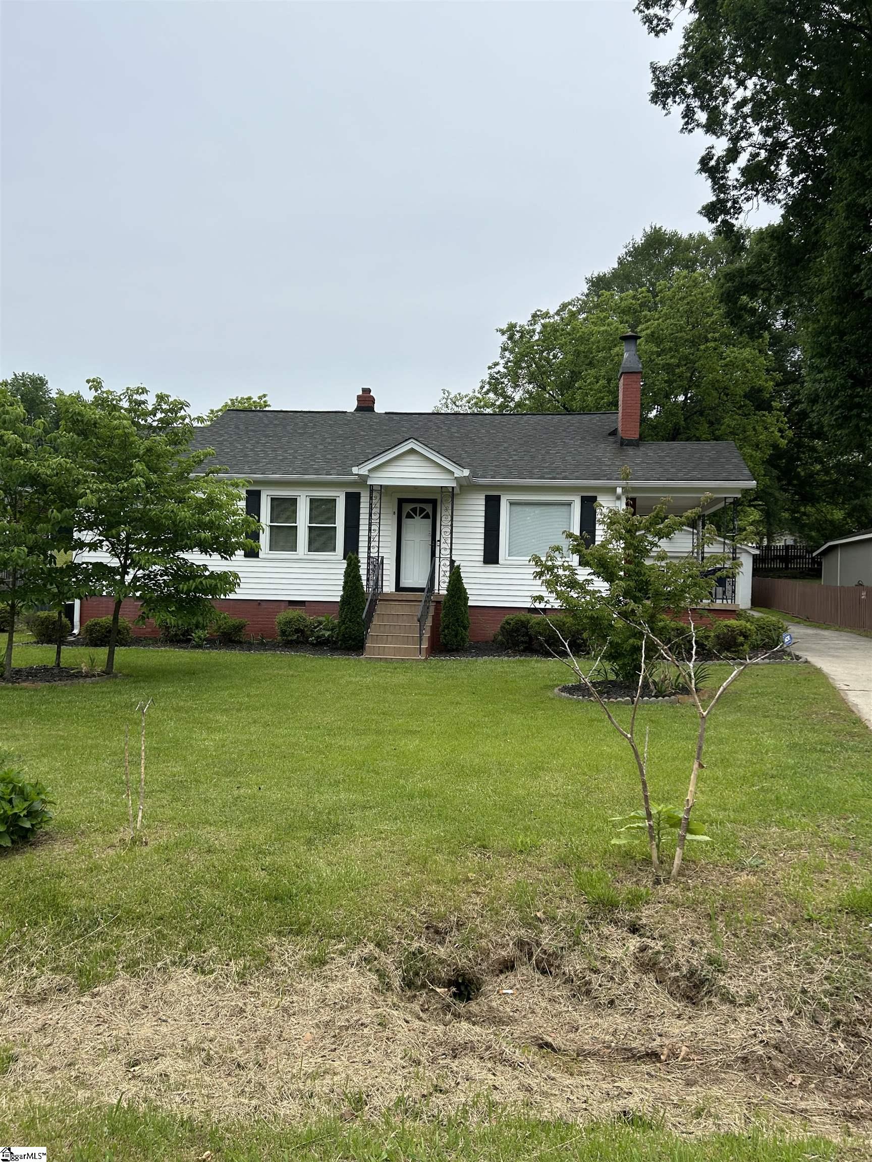 8 Westbrook Drive, Greenville SC 29605