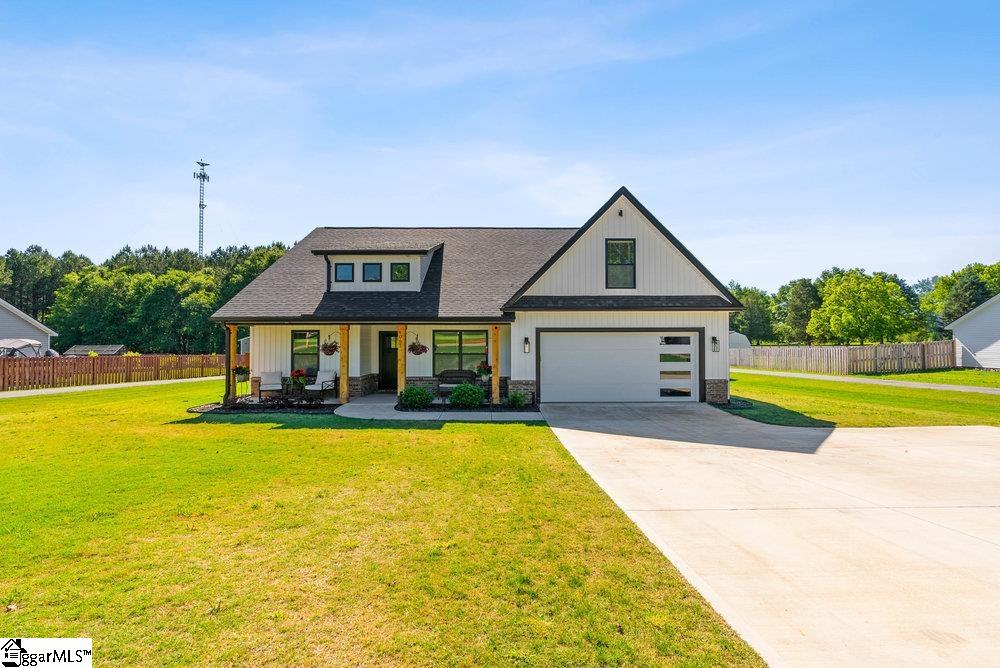 1061 Ballenger Road, Inman SC 29349