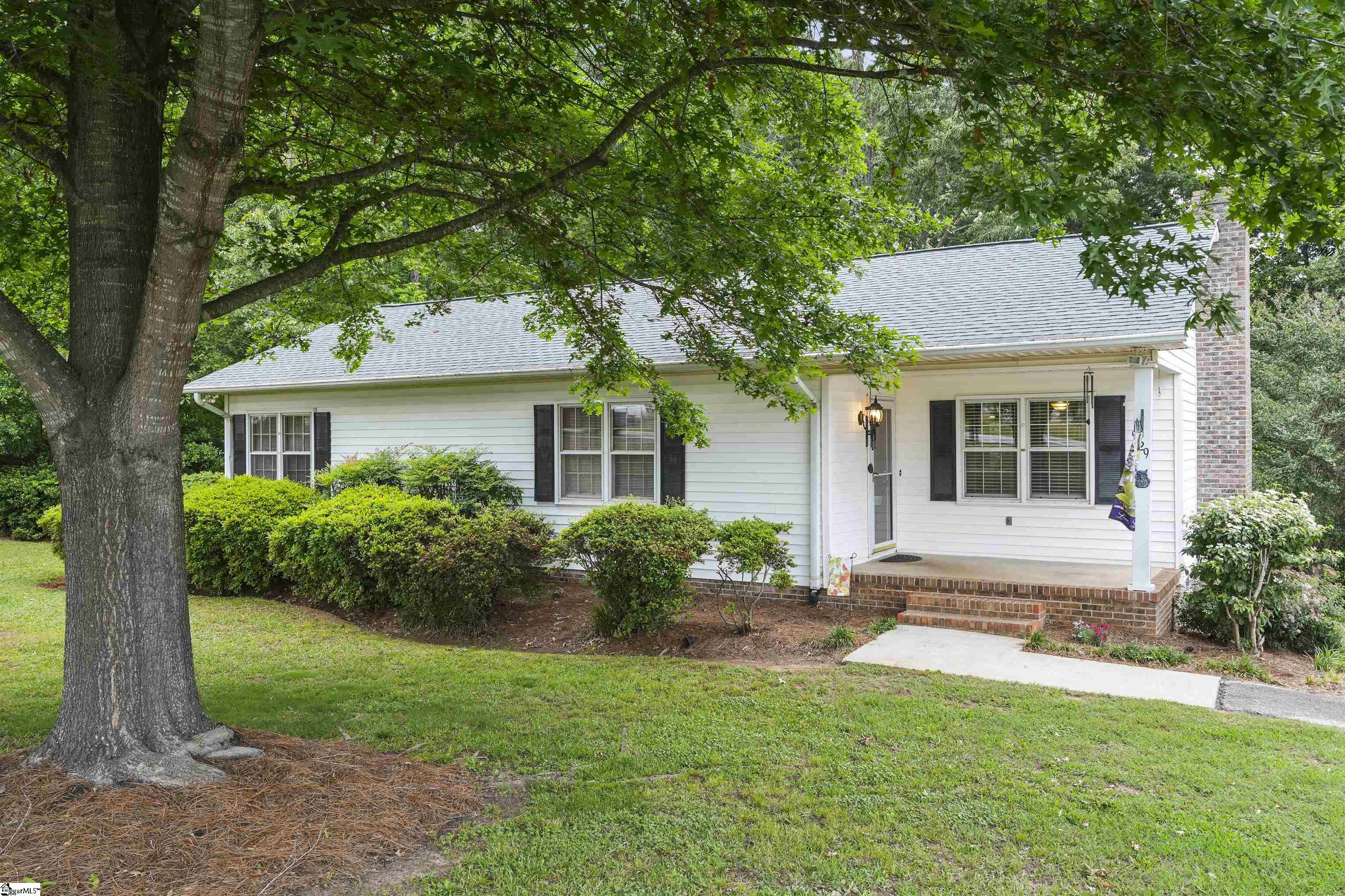 429 Scuffletown Road, Simpsonville SC 29681