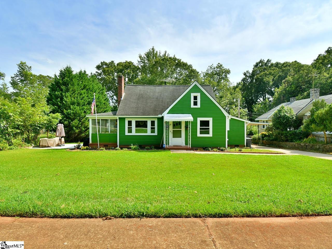 580 E Main Street, Laurens SC 29360