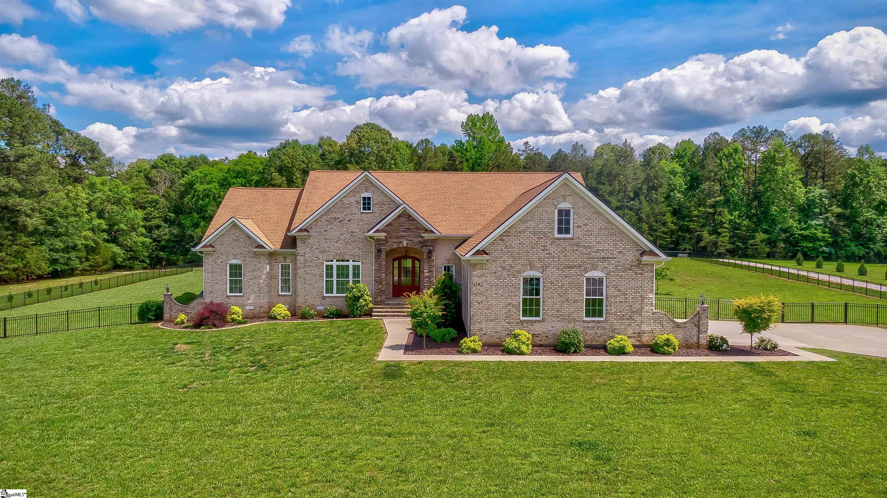 428 Casey Road, Woodruff SC 29388