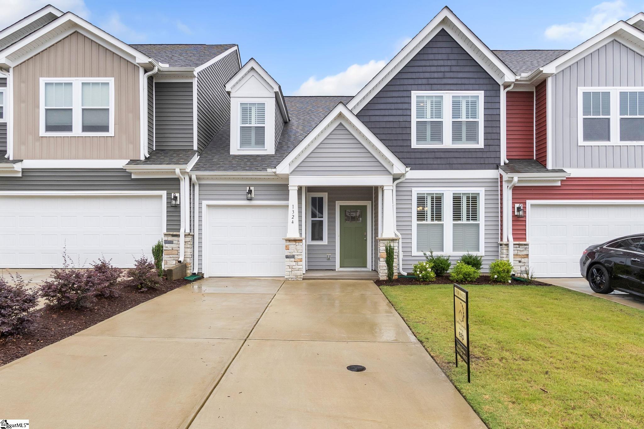 1324 Summer Gold Way, Boiling Springs SC 29316