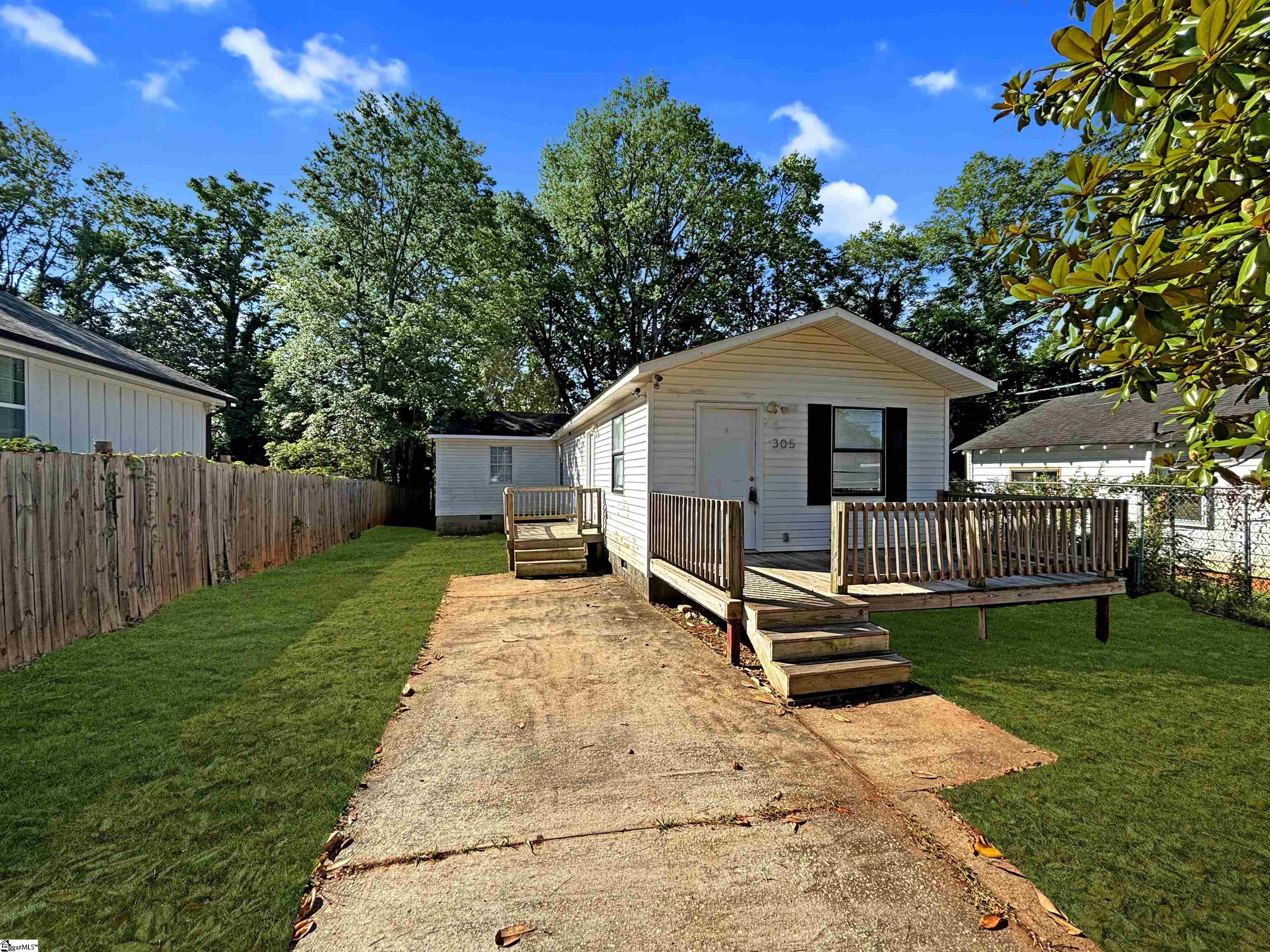 305 Maloy Street, Greenville SC 29601