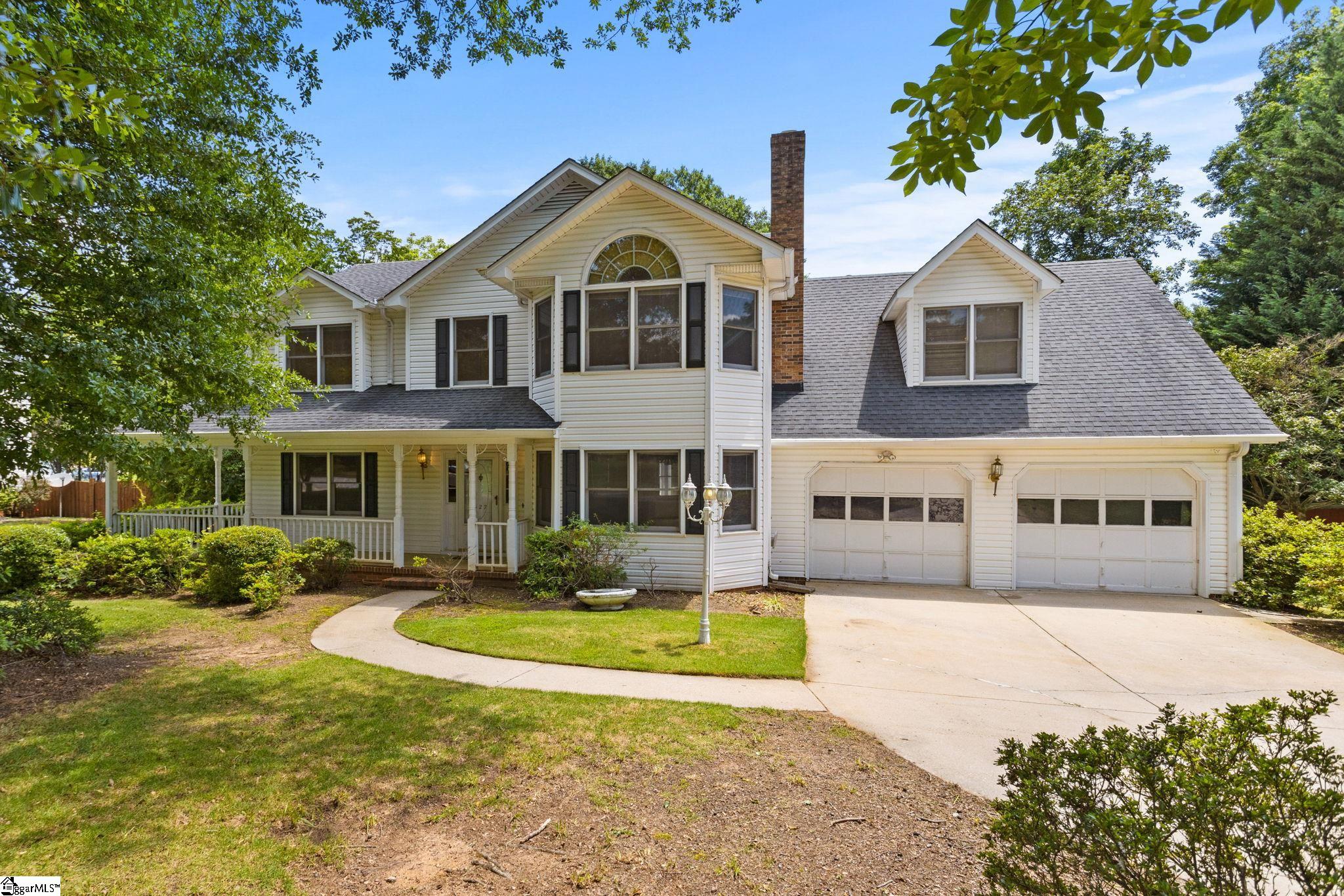 327 Chenoweth Drive, Simpsonville SC 29681