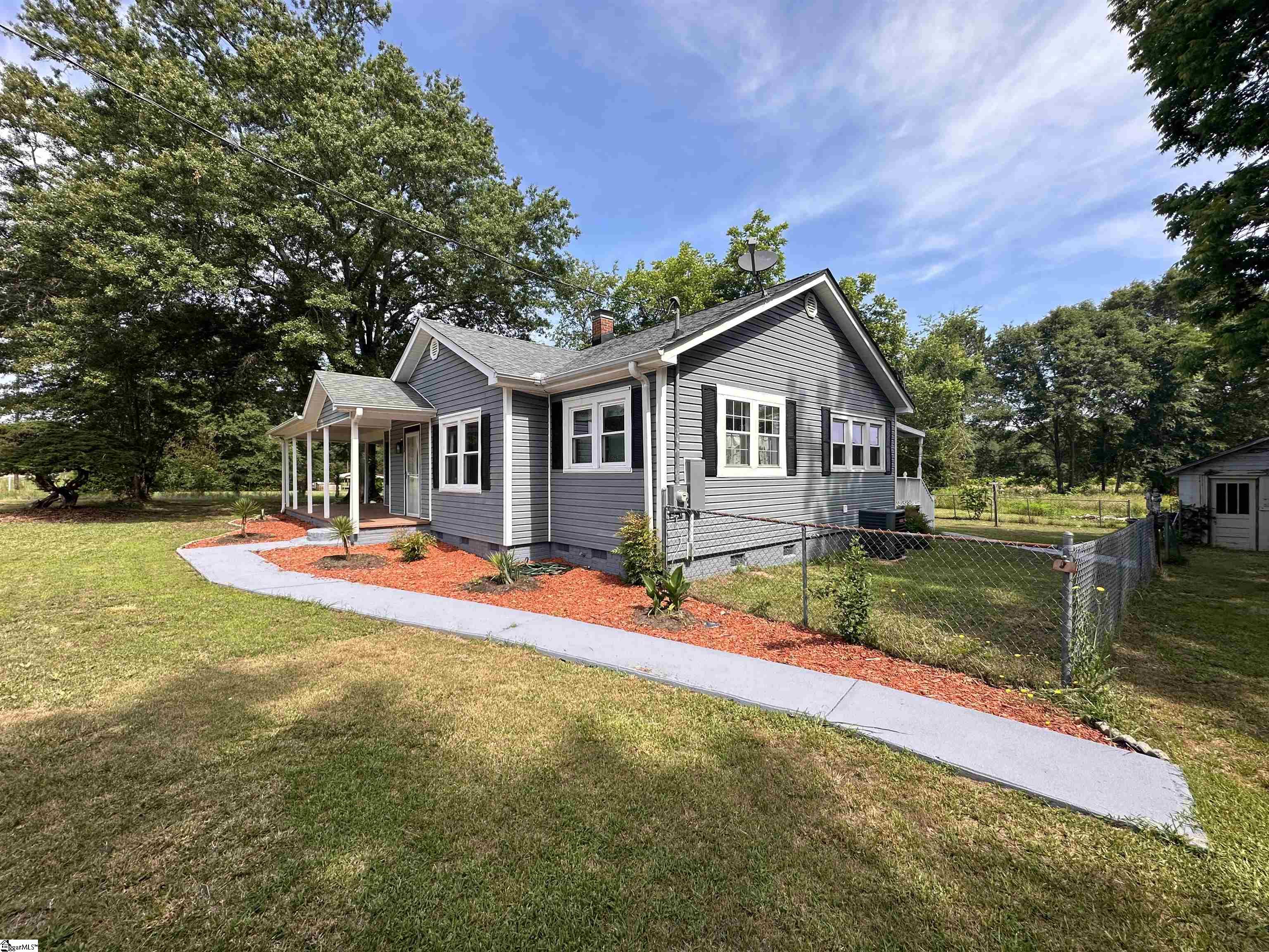 15885 Highway 25, Ware Shoals SC 29692