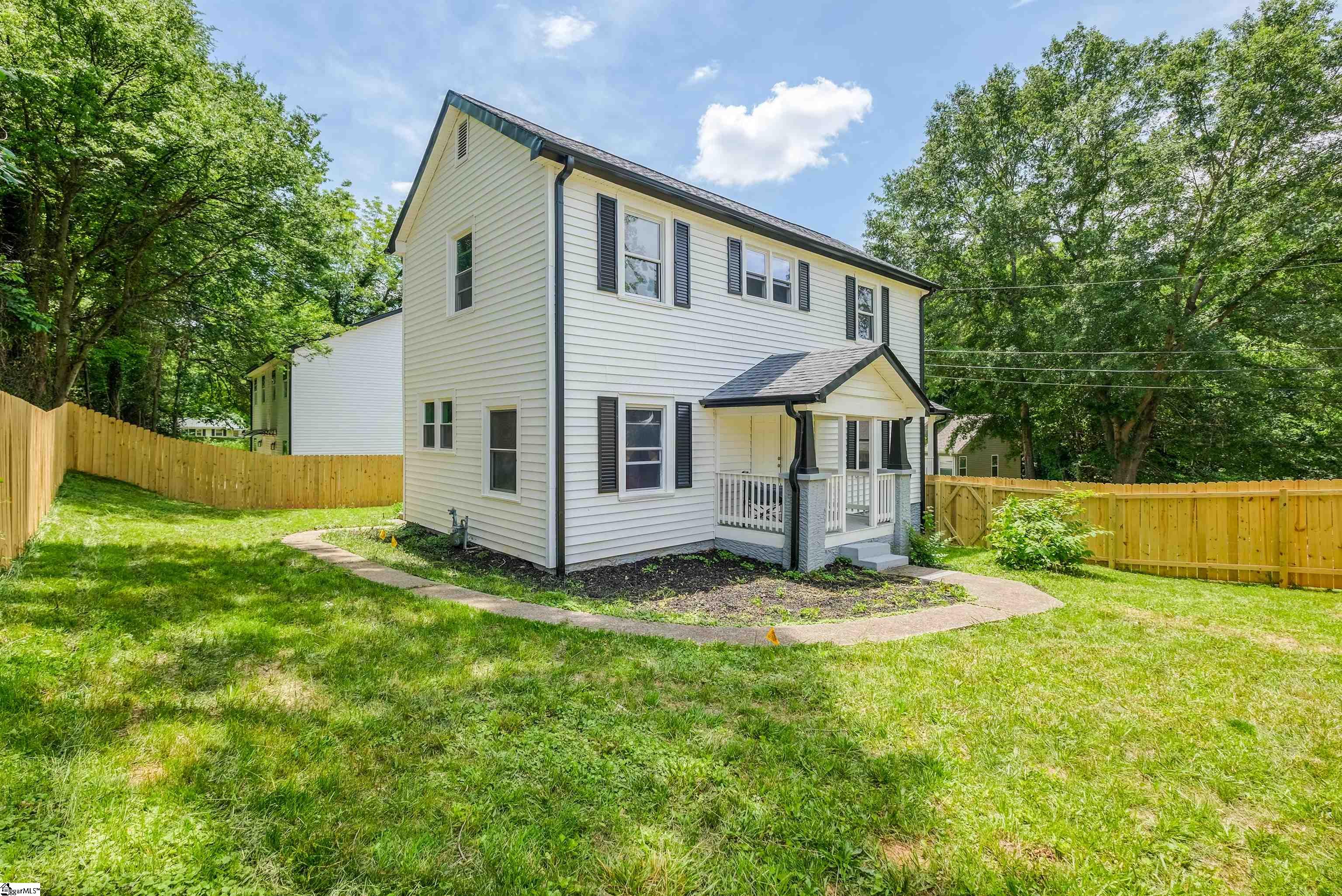311 Bullington Street, Woodruff SC 29388