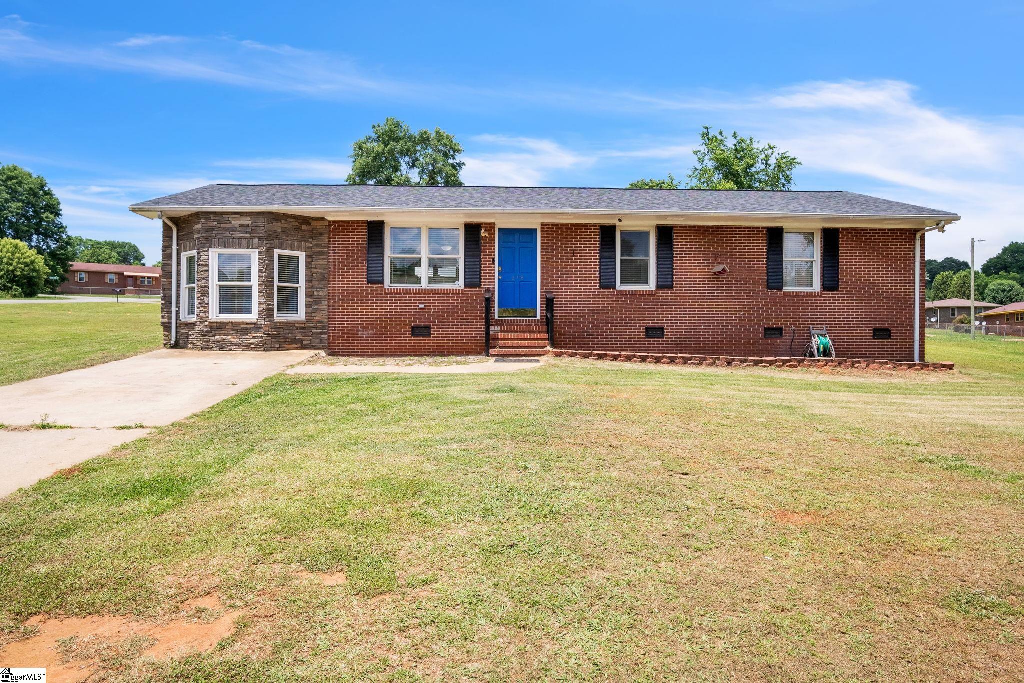 218 E Pinedale Road, Anderson SC 29626