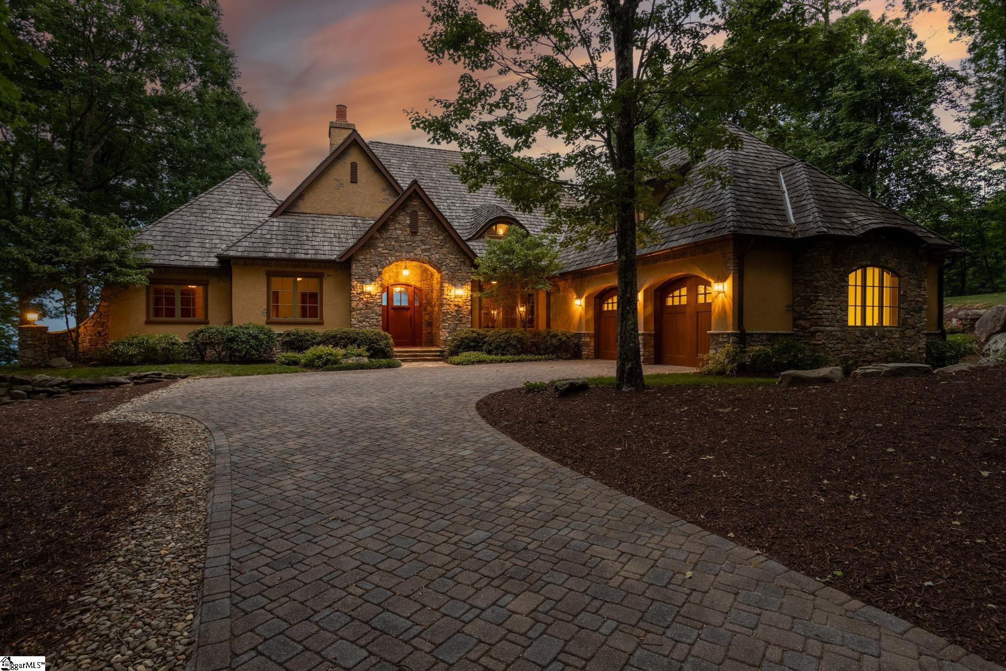 91 The Cliffs Parkway, Landrum SC 29356-3223