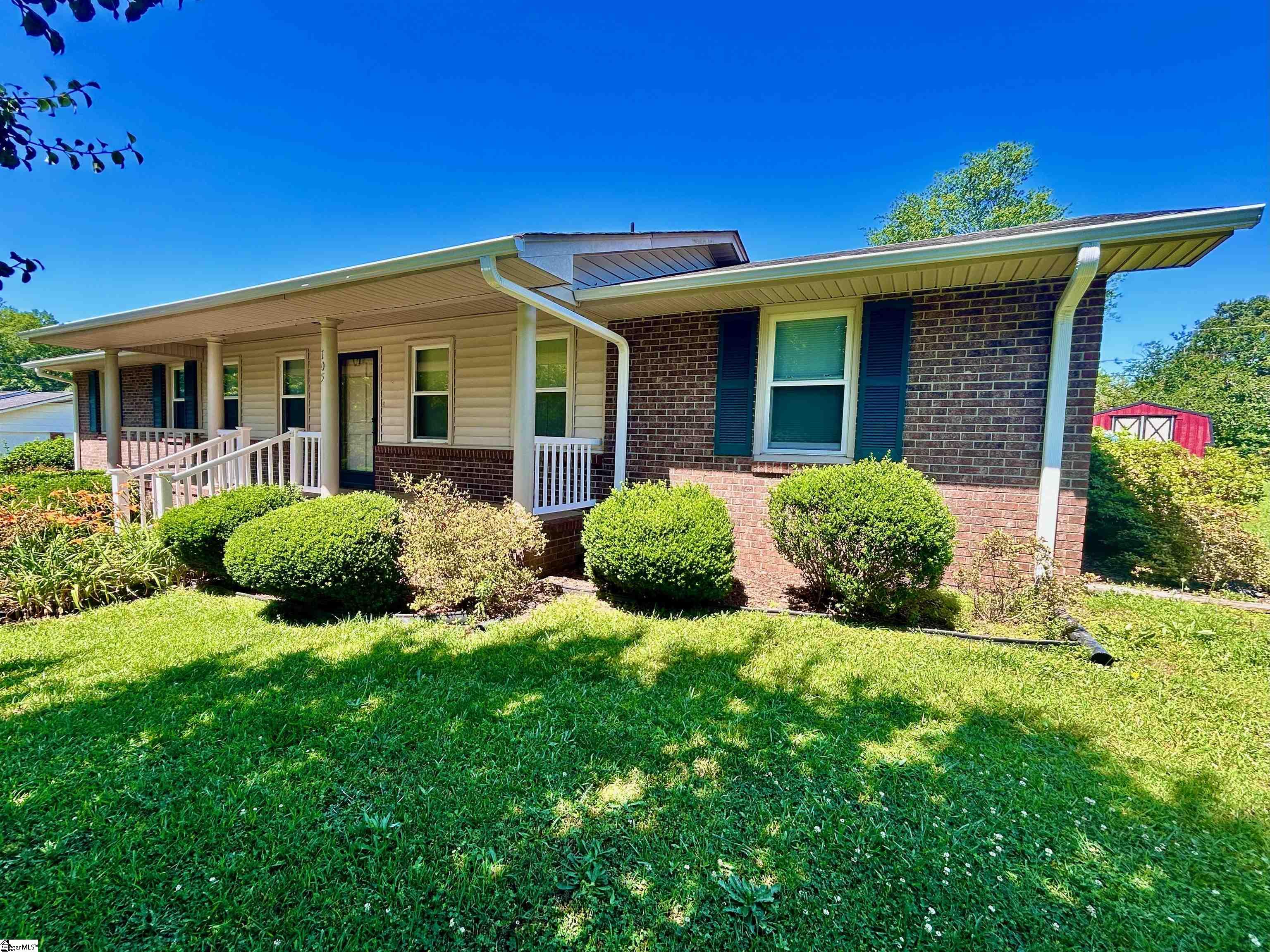 105 Fleetwood Drive