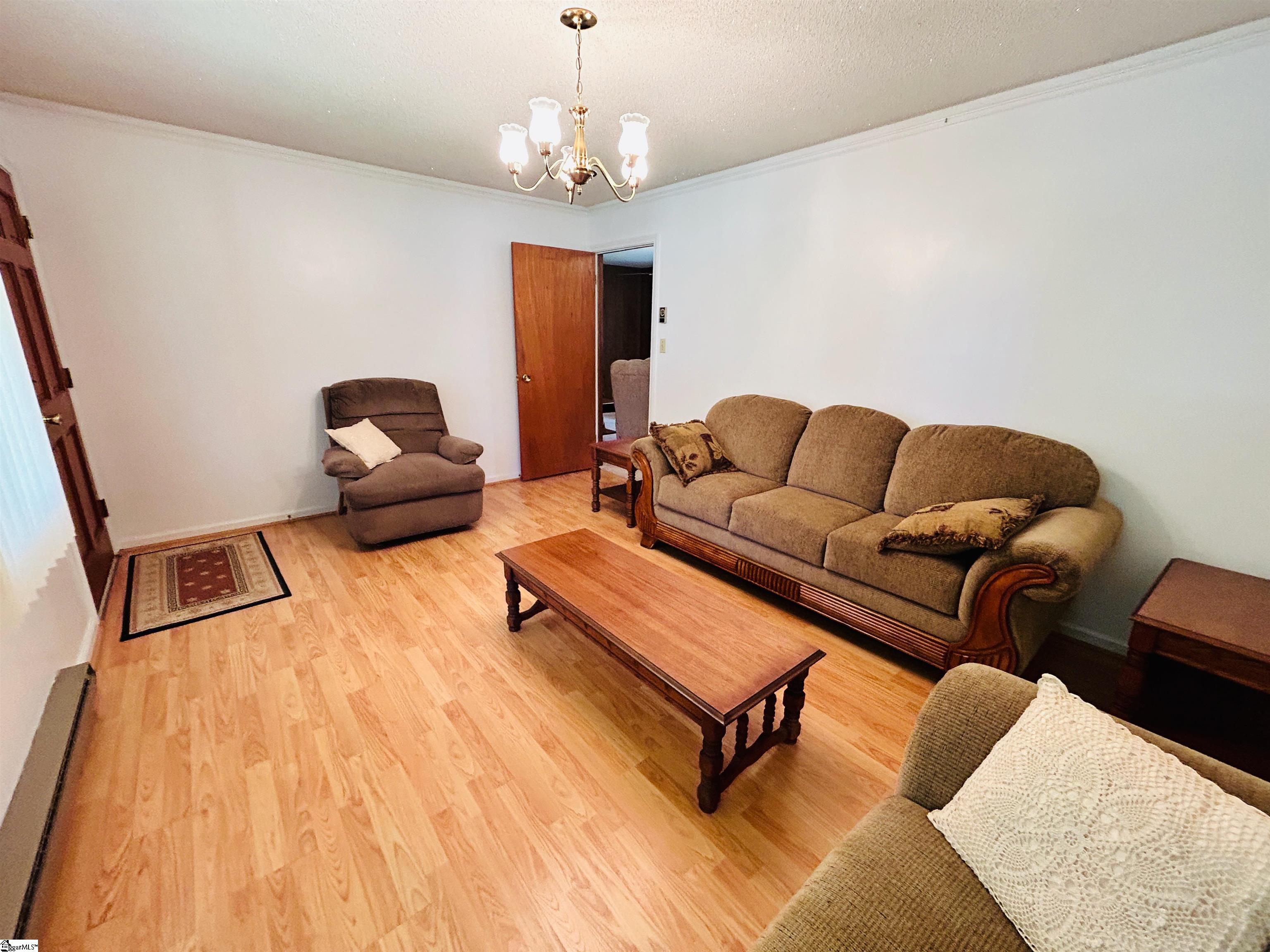 105 Fleetwood Drive