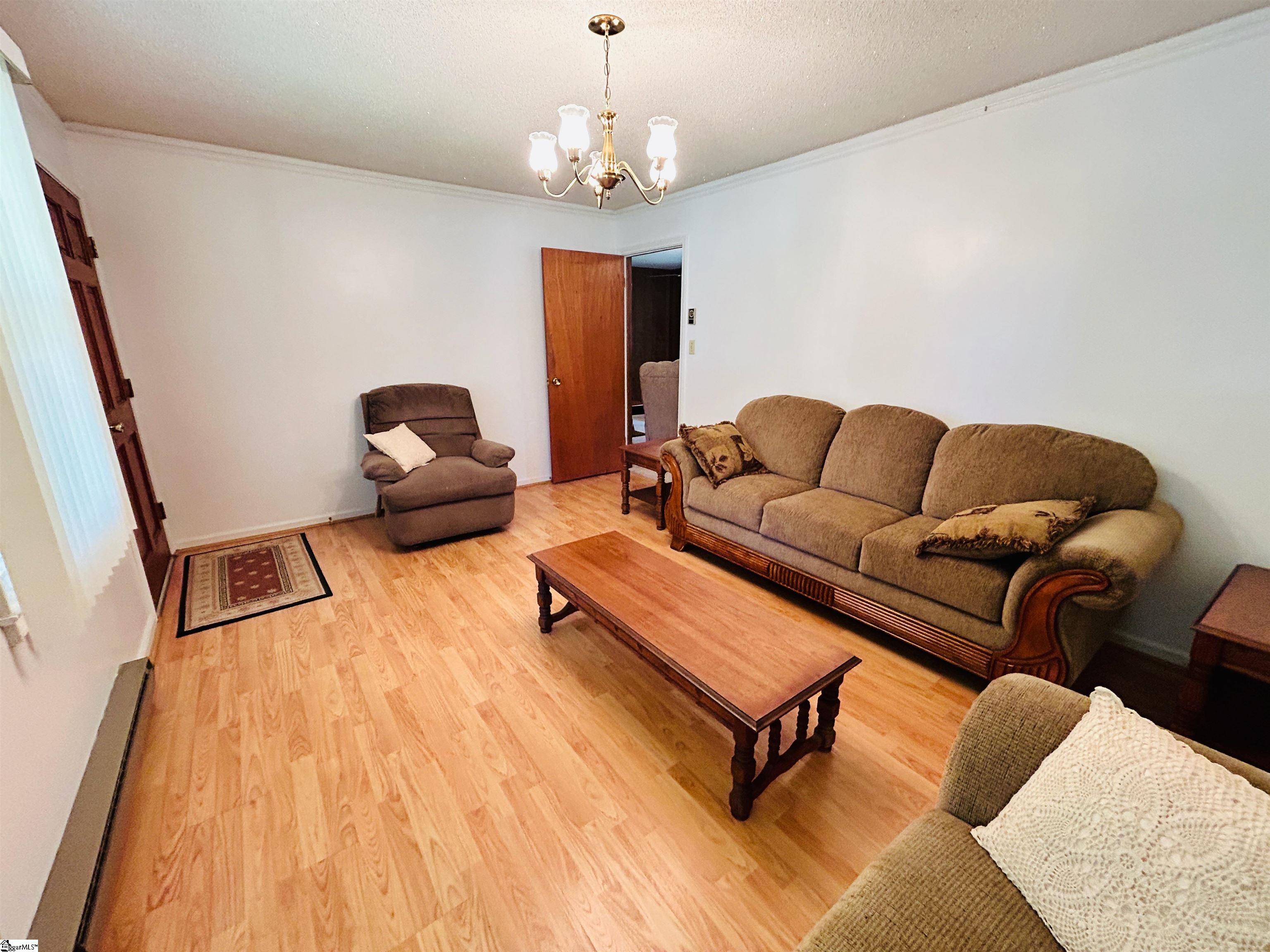 105 Fleetwood Drive
