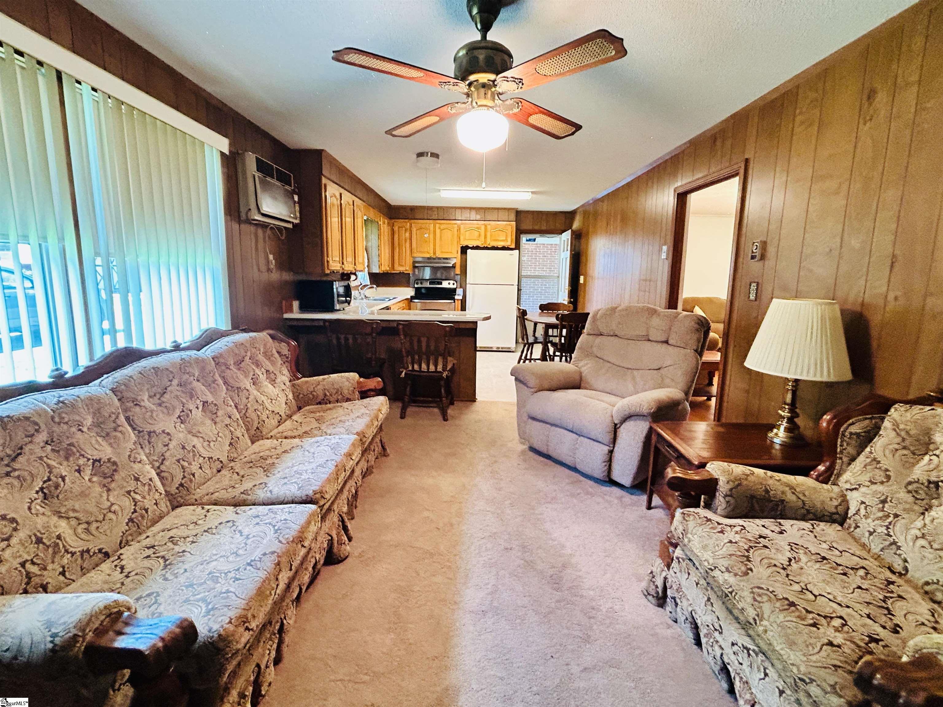 105 Fleetwood Drive