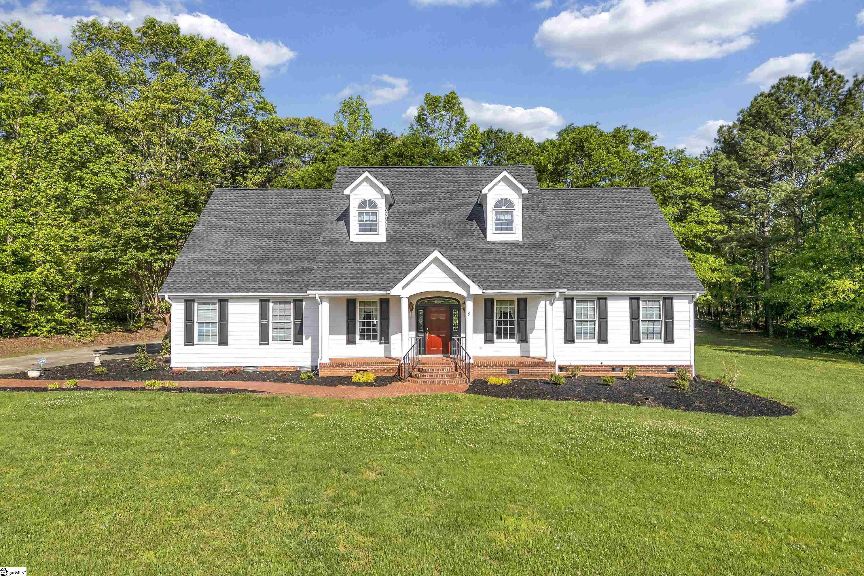 315 Mcdonald Farm Drive, Chesnee SC 29323