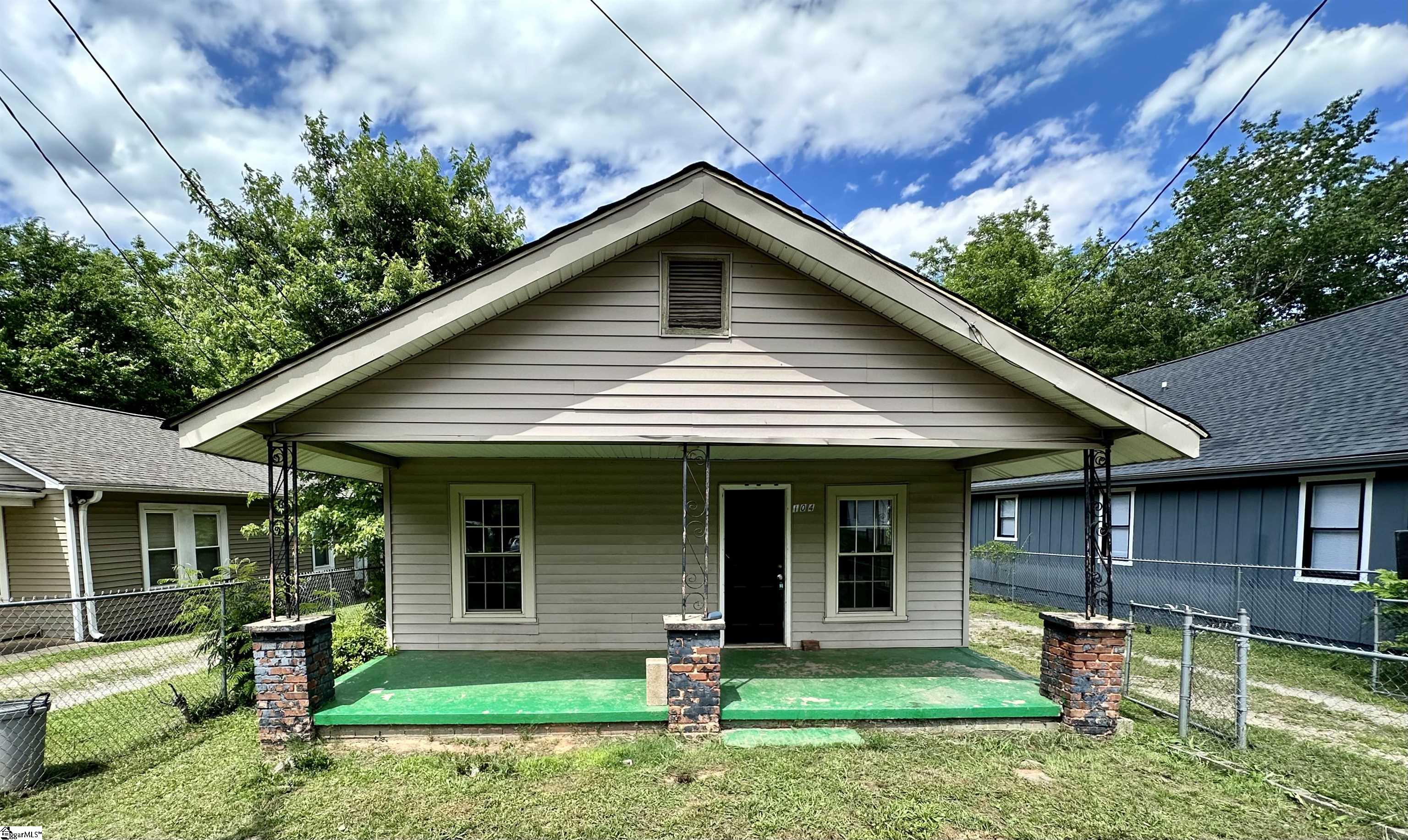 104 Judson Road, Greenville SC 29611