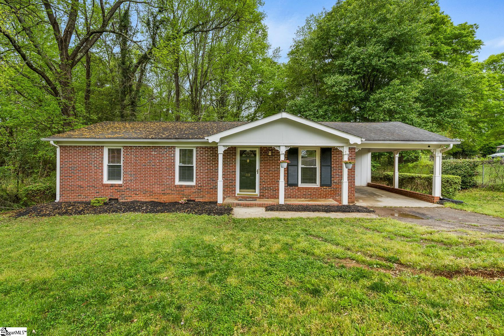 117 Hillcrest Circle, Anderson SC 29624-0000