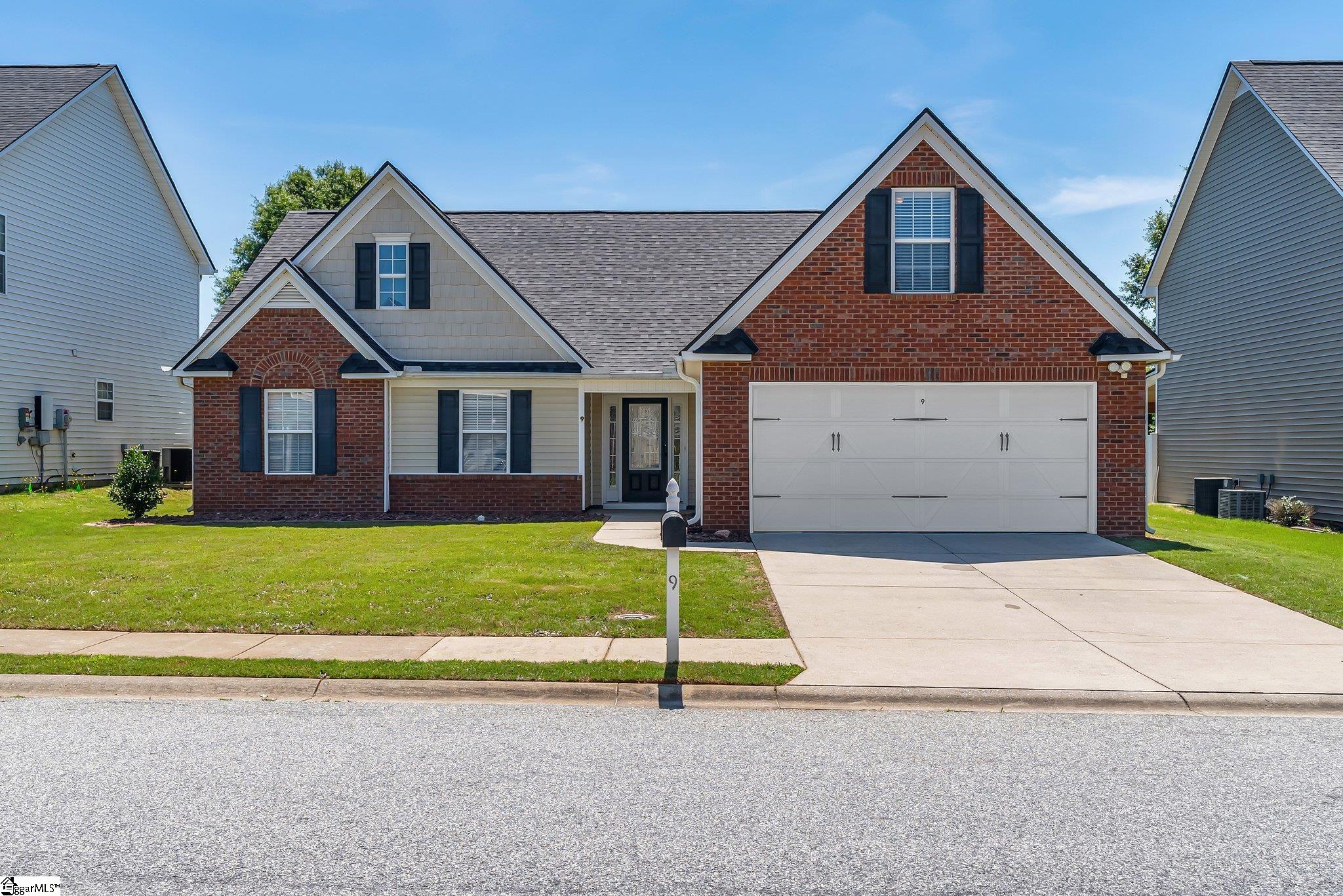 9 Kirkshire Lane, Simpsonville SC 29680