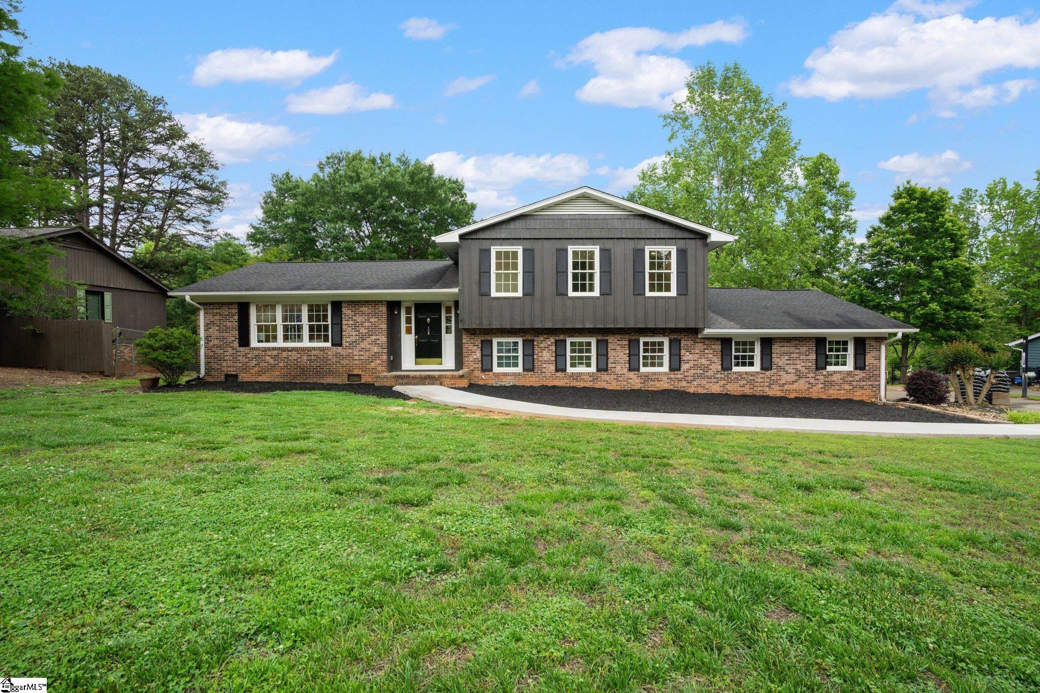 108 Windamere Road, Easley SC 29640